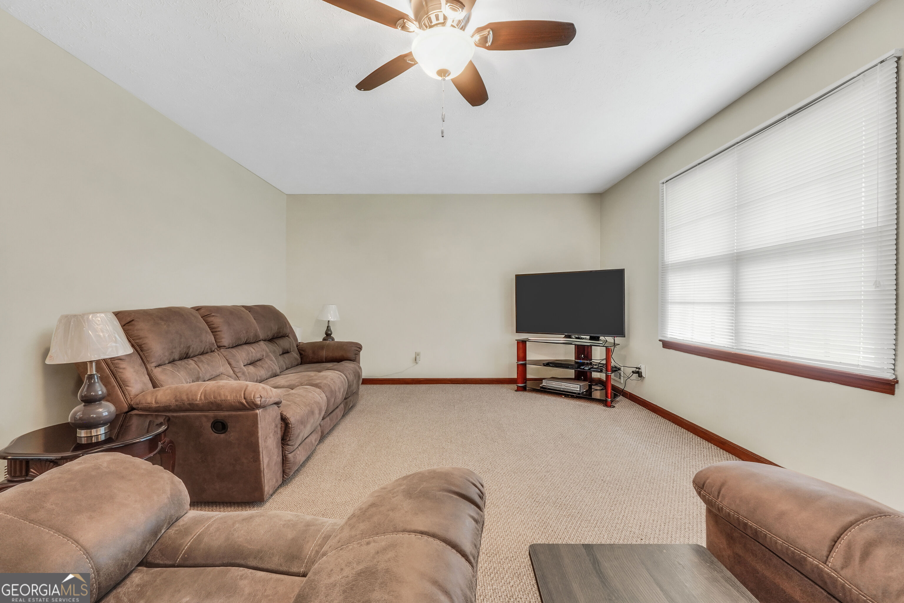 2050 N McDonough Road
