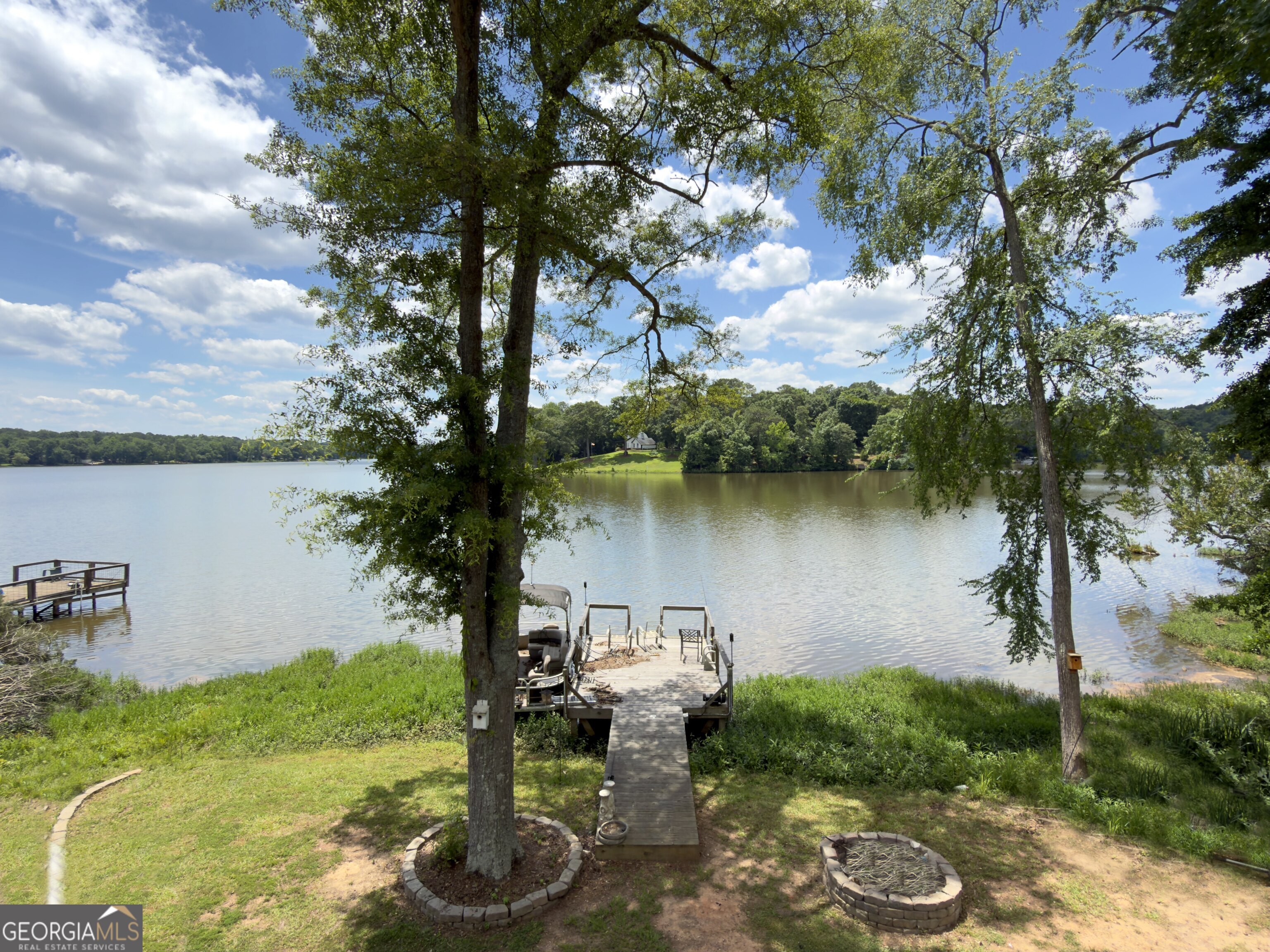 137 D Weavers Lakefront Road