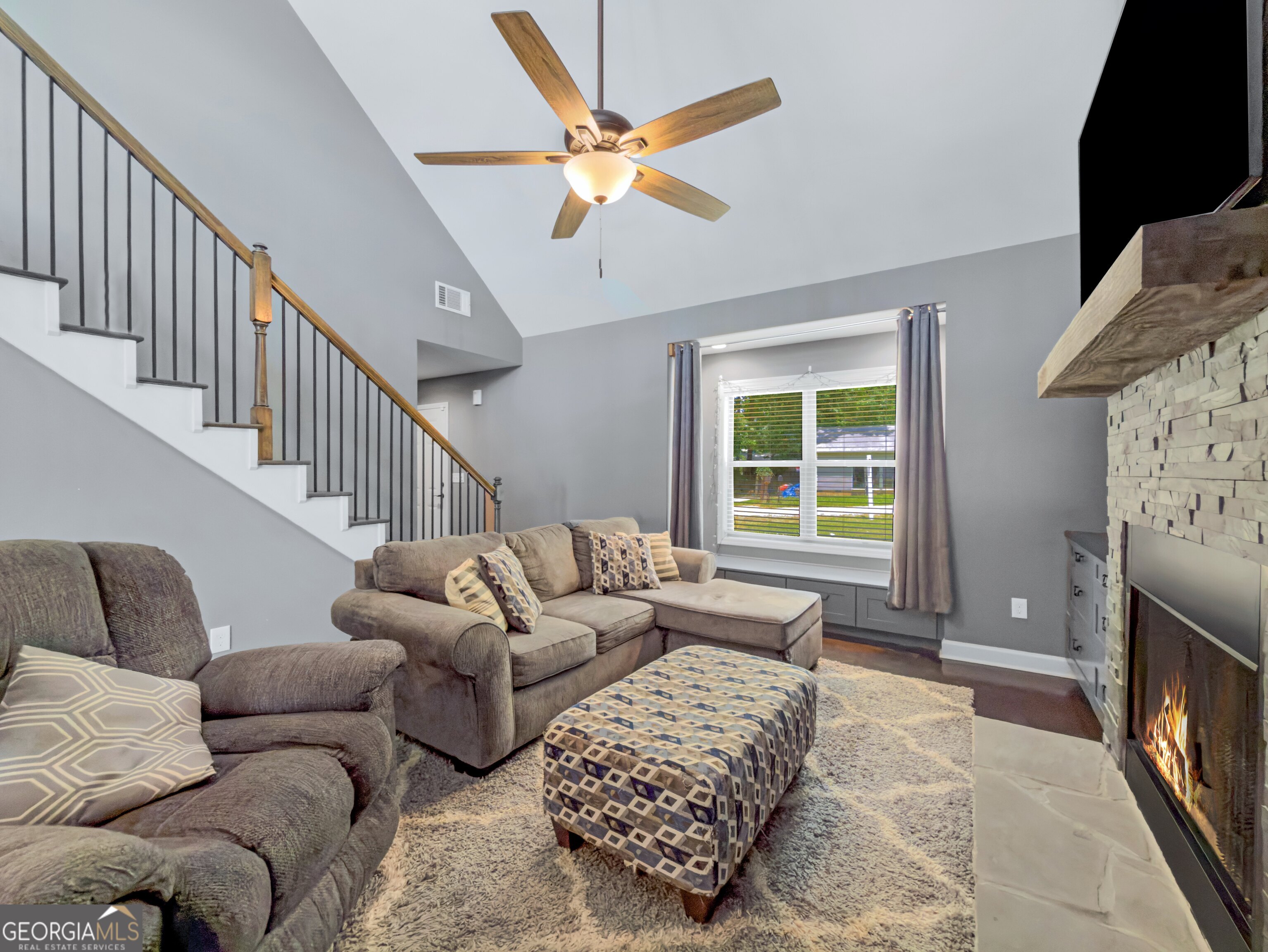 137 D Weavers Lakefront Road