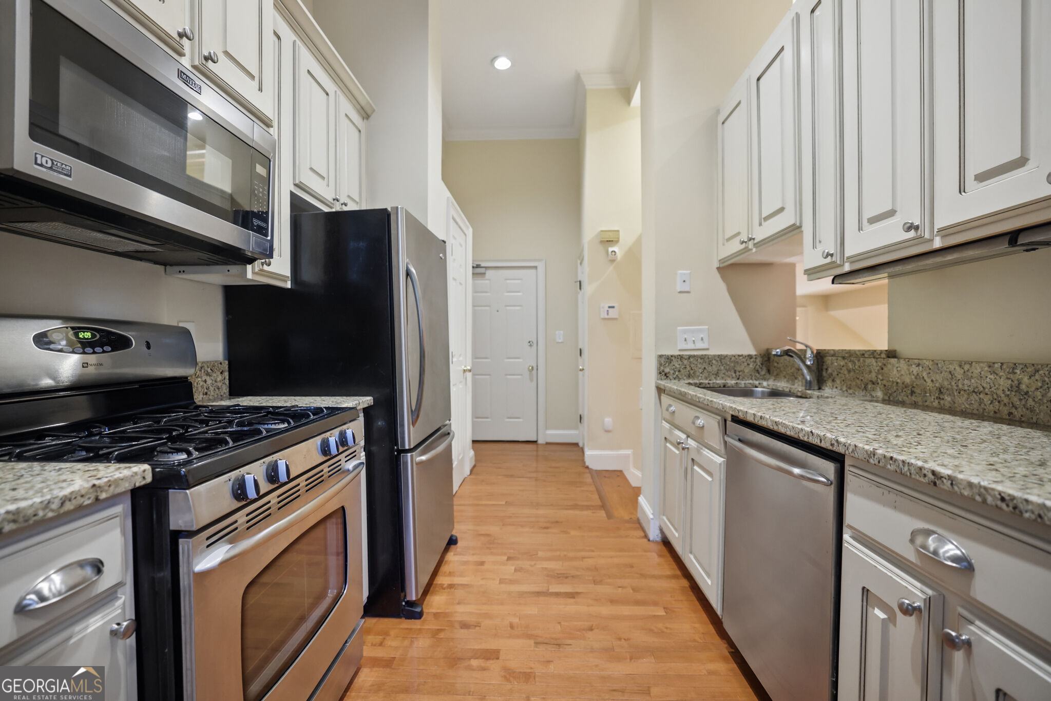 2840 Peachtree Road NE # 108