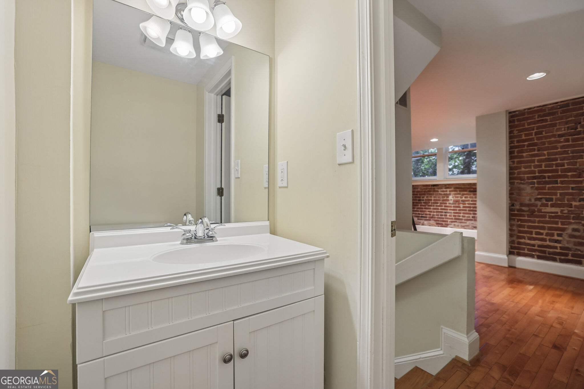 2840 Peachtree Road NE # 108