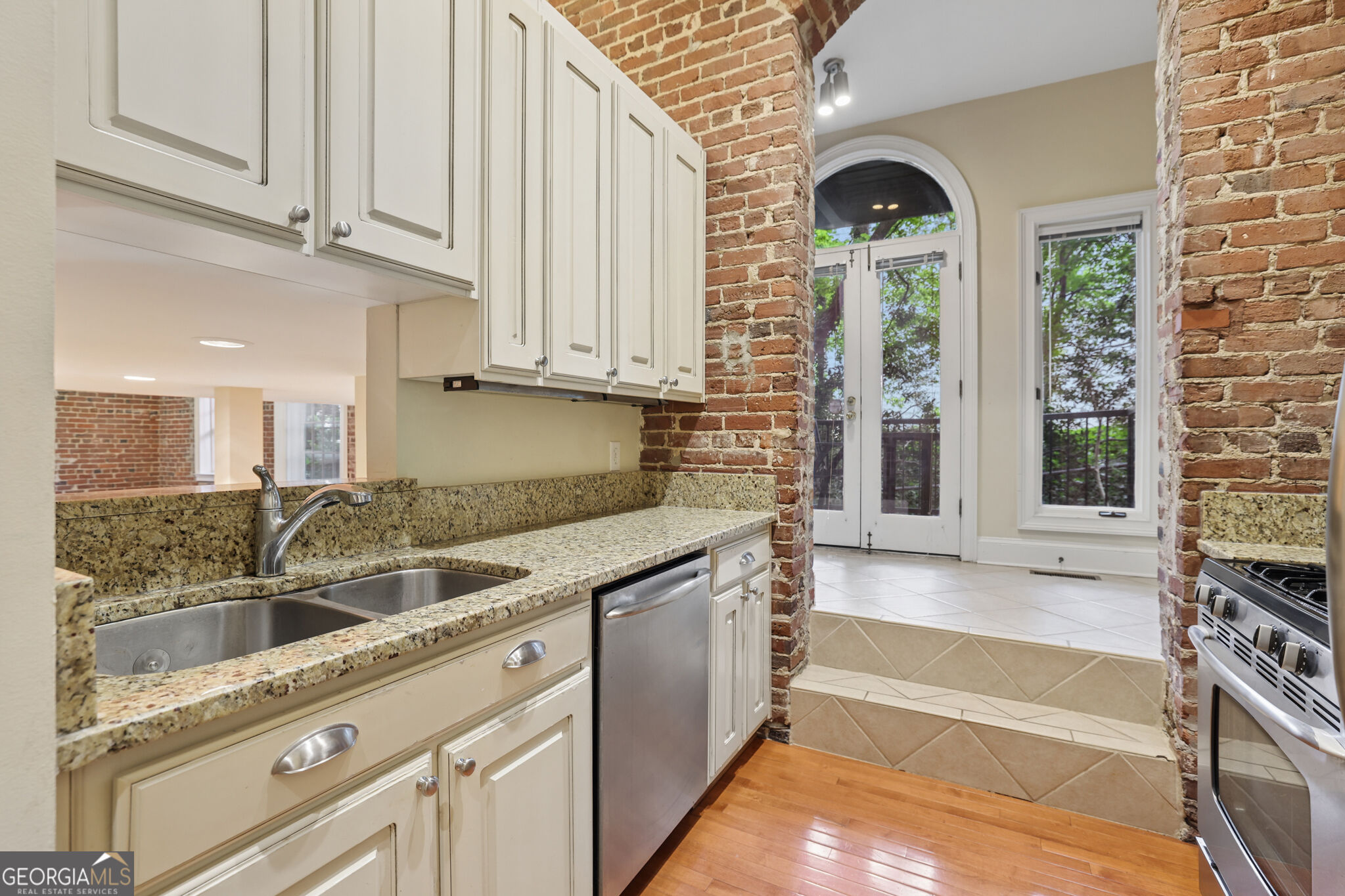 2840 Peachtree Road NE # 108