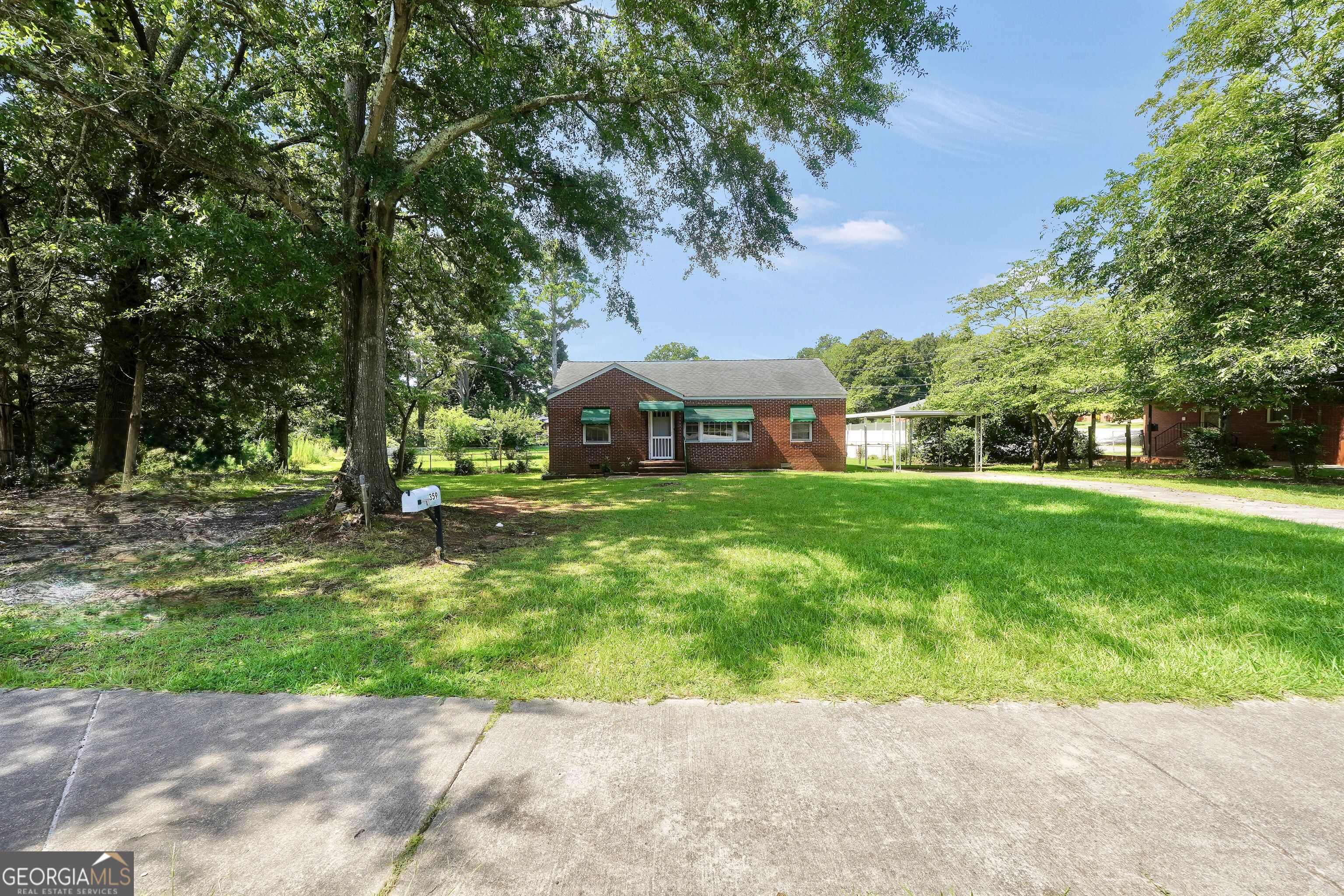 359 Keys Ferry Street