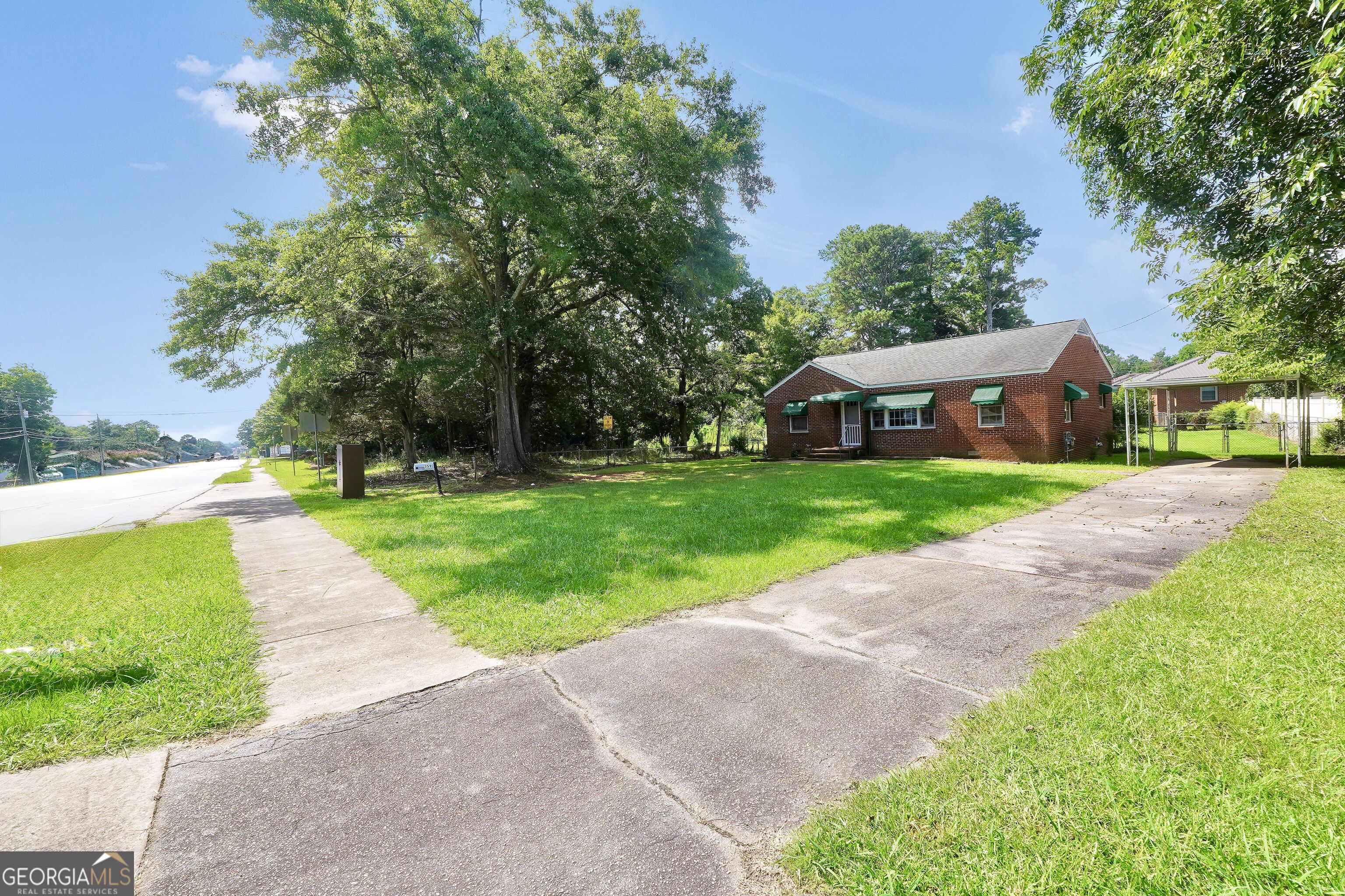 359 Keys Ferry Street