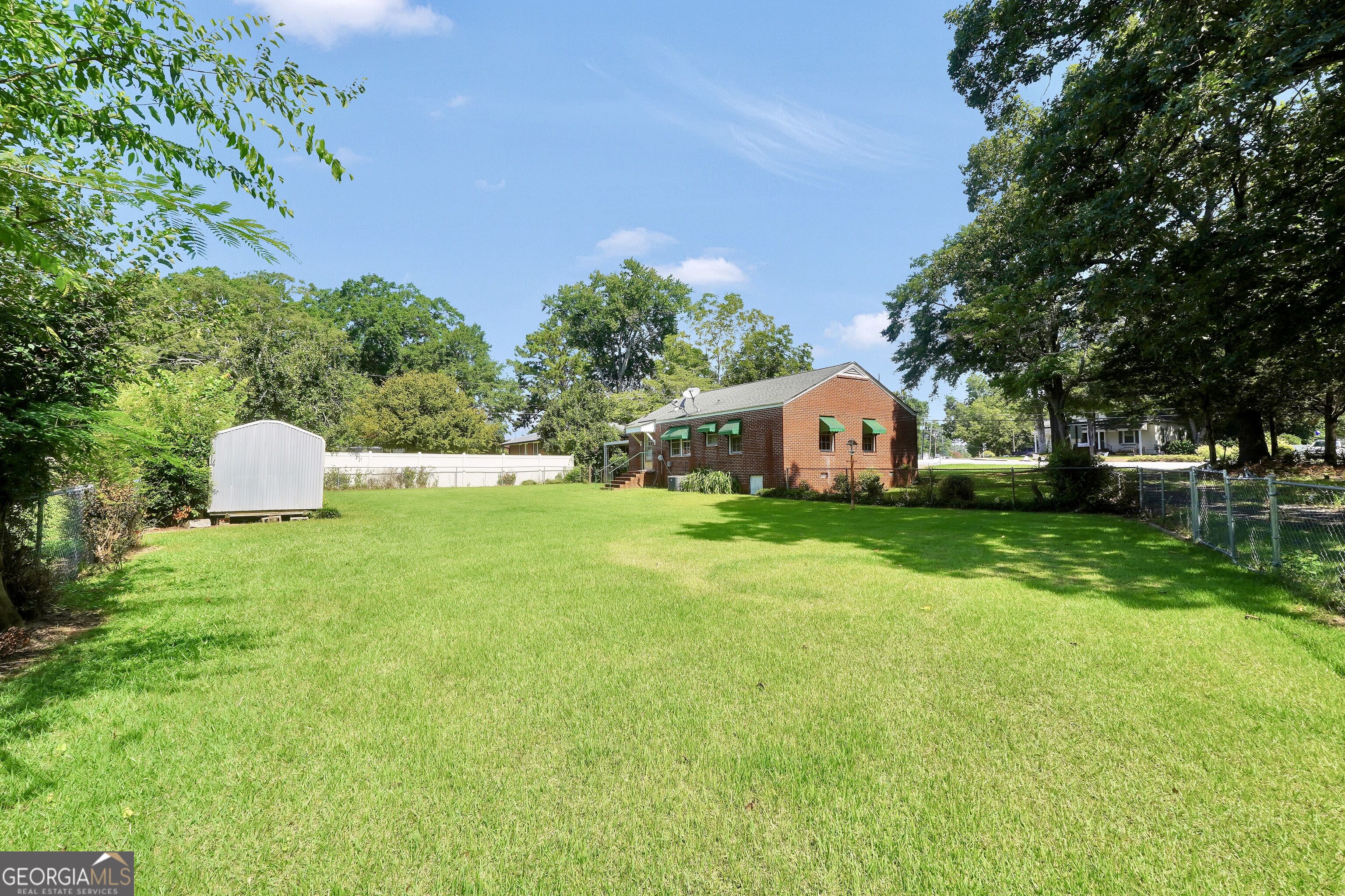 359 Keys Ferry Street