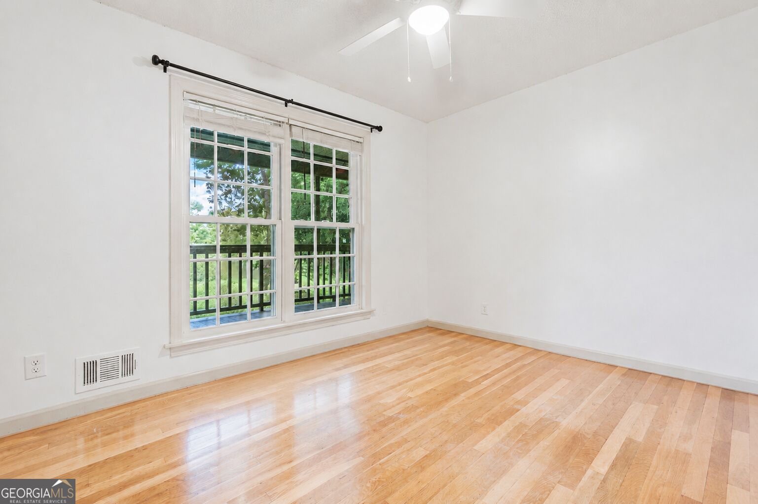 1327 Lakeshore Drive