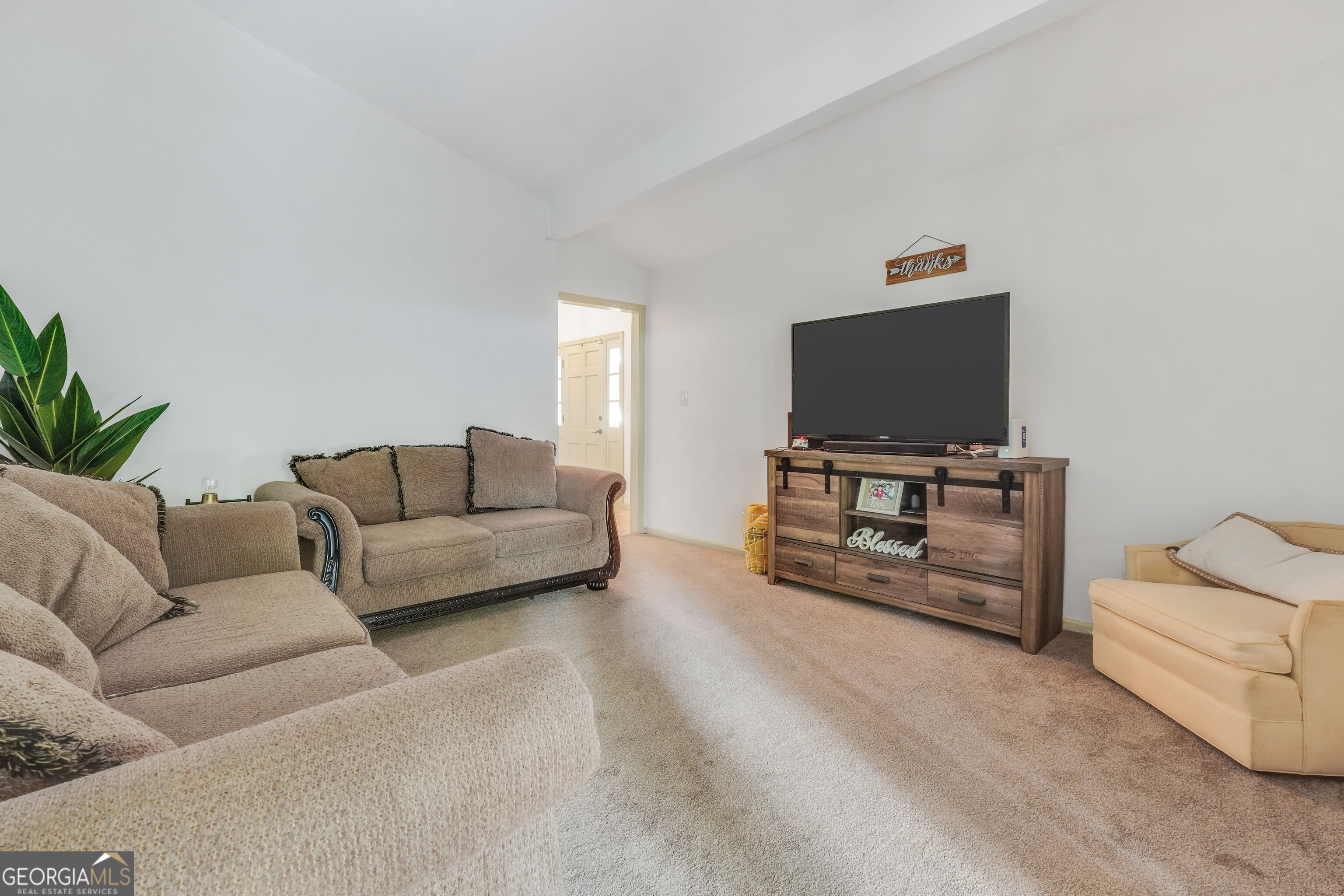 1327 Lakeshore Drive