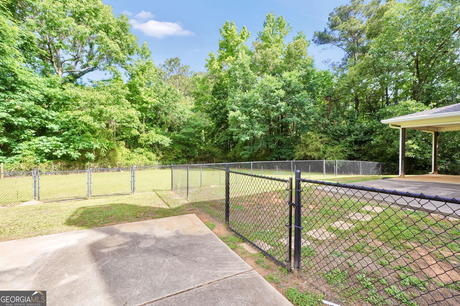 1731 Snapping Shoals Road