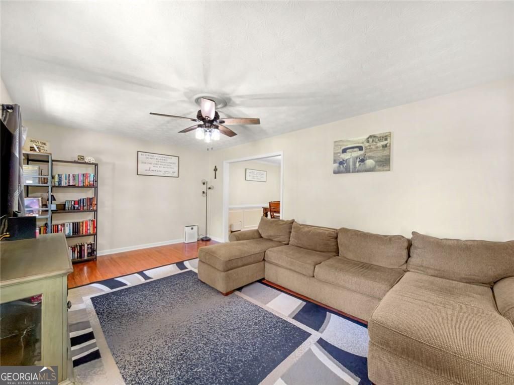 368 Cattlemans Circle Circle