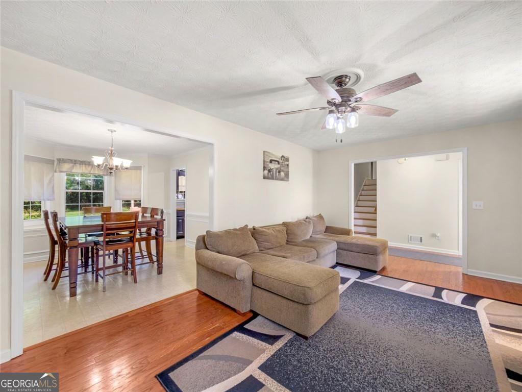 368 Cattlemans Circle Circle