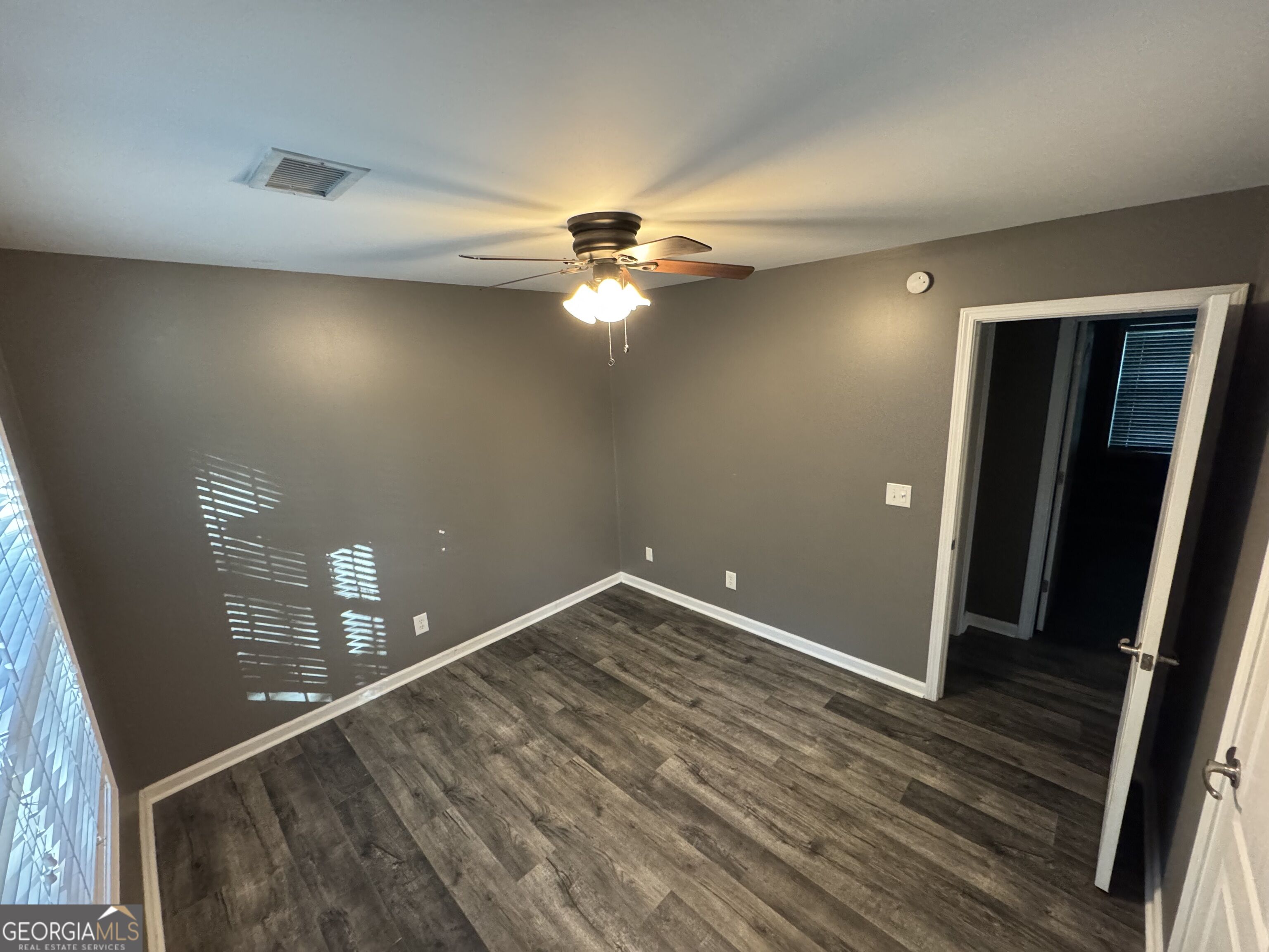 251 Pelican Circle