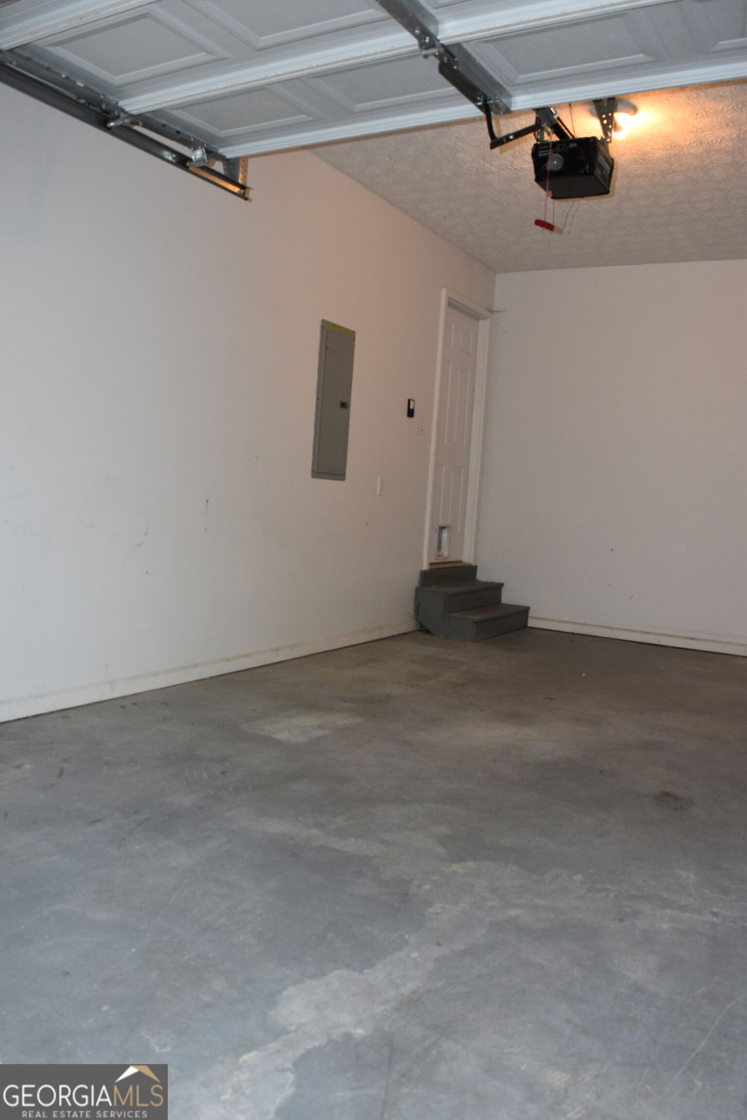 251 Pelican Circle
