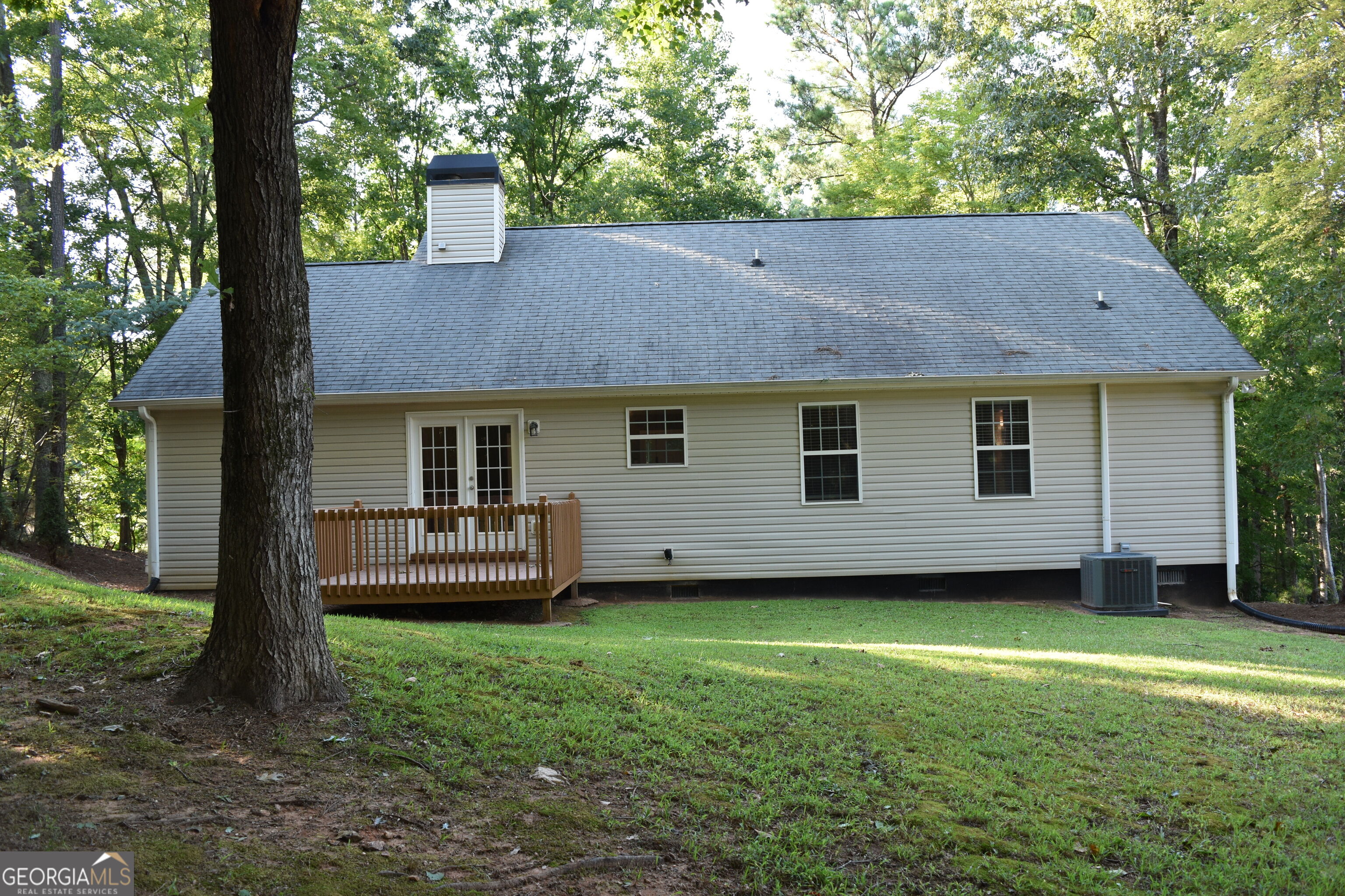 251 Pelican Circle