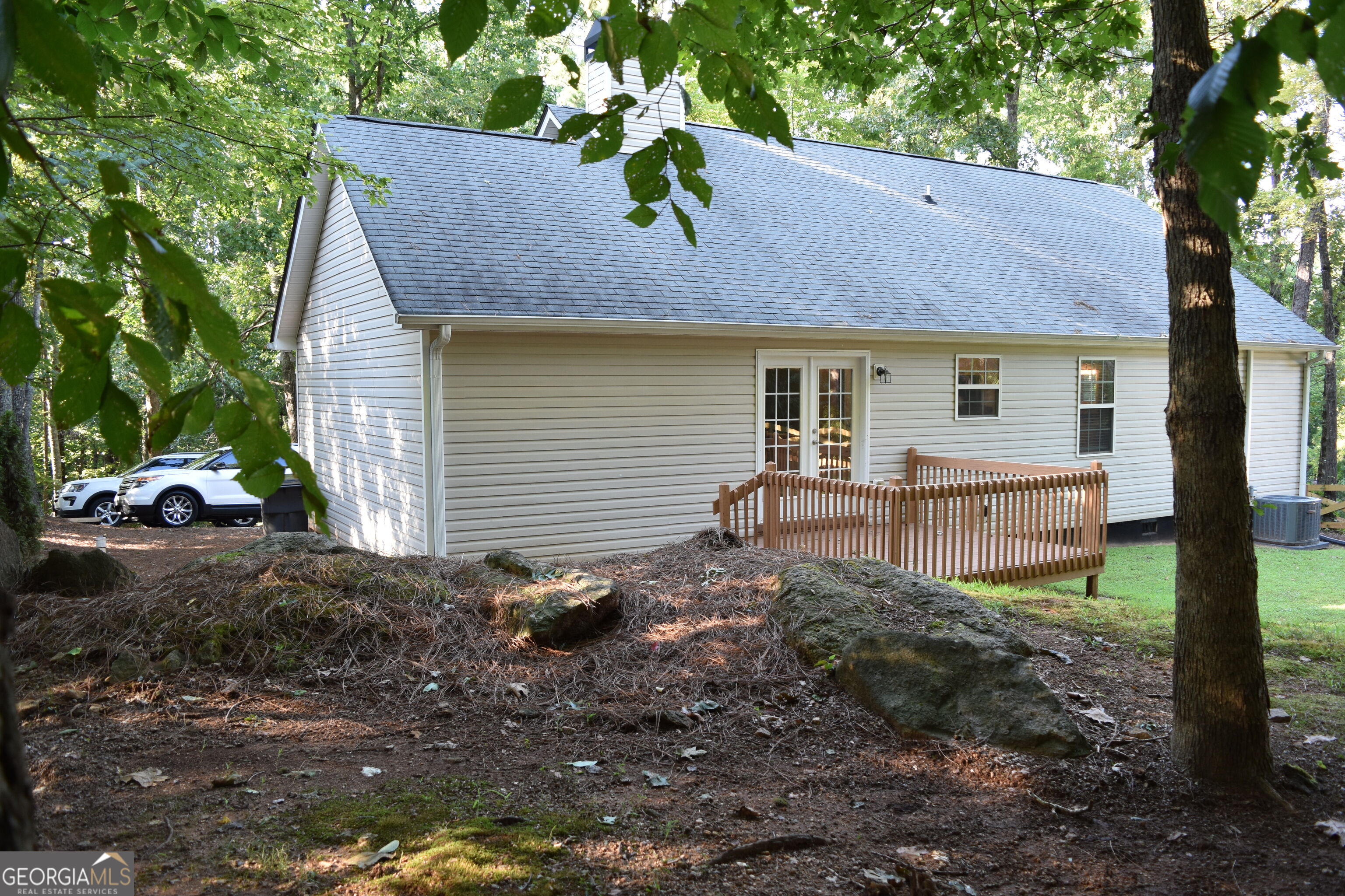 251 Pelican Circle