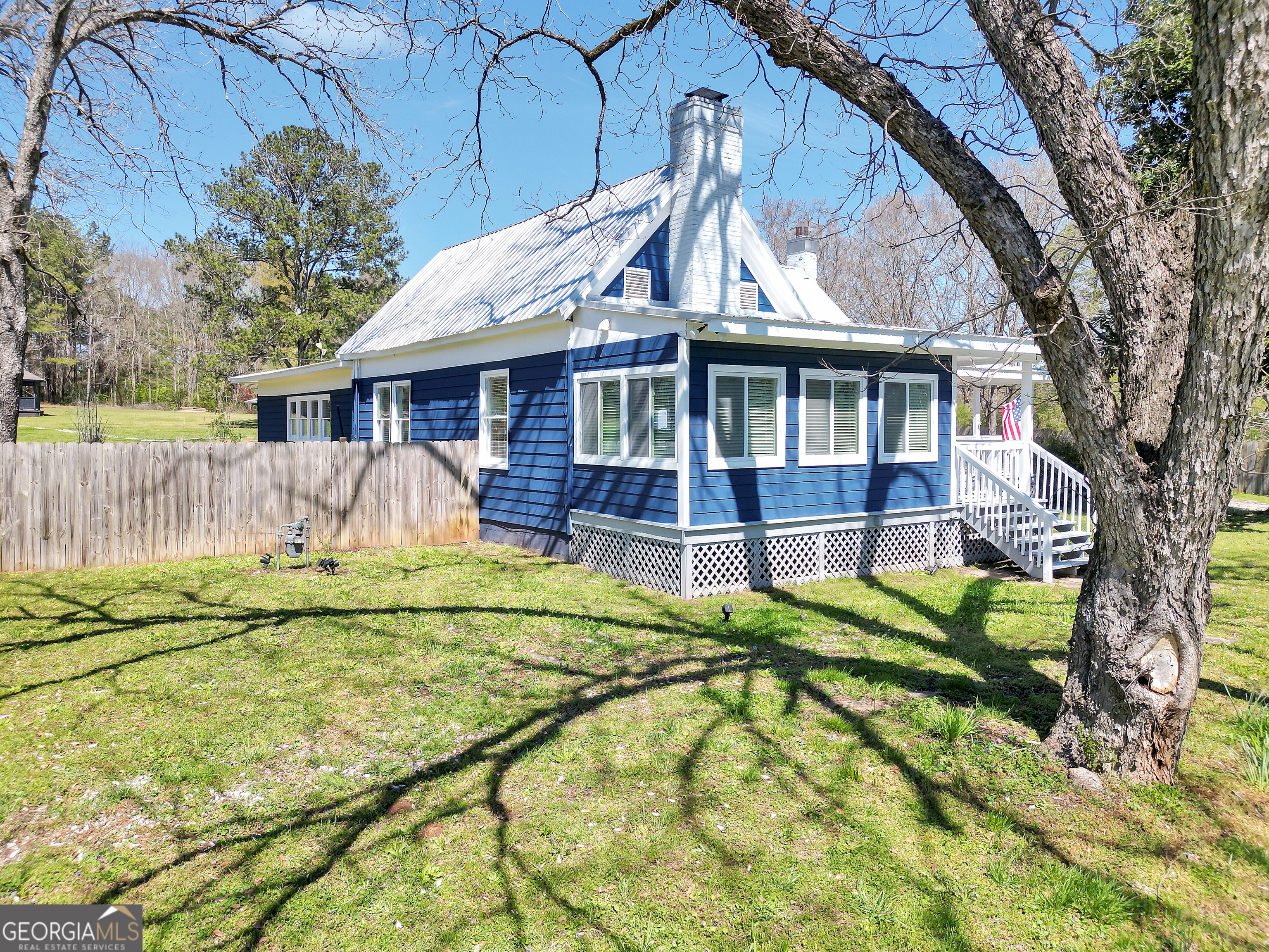 891 Crumbley Road