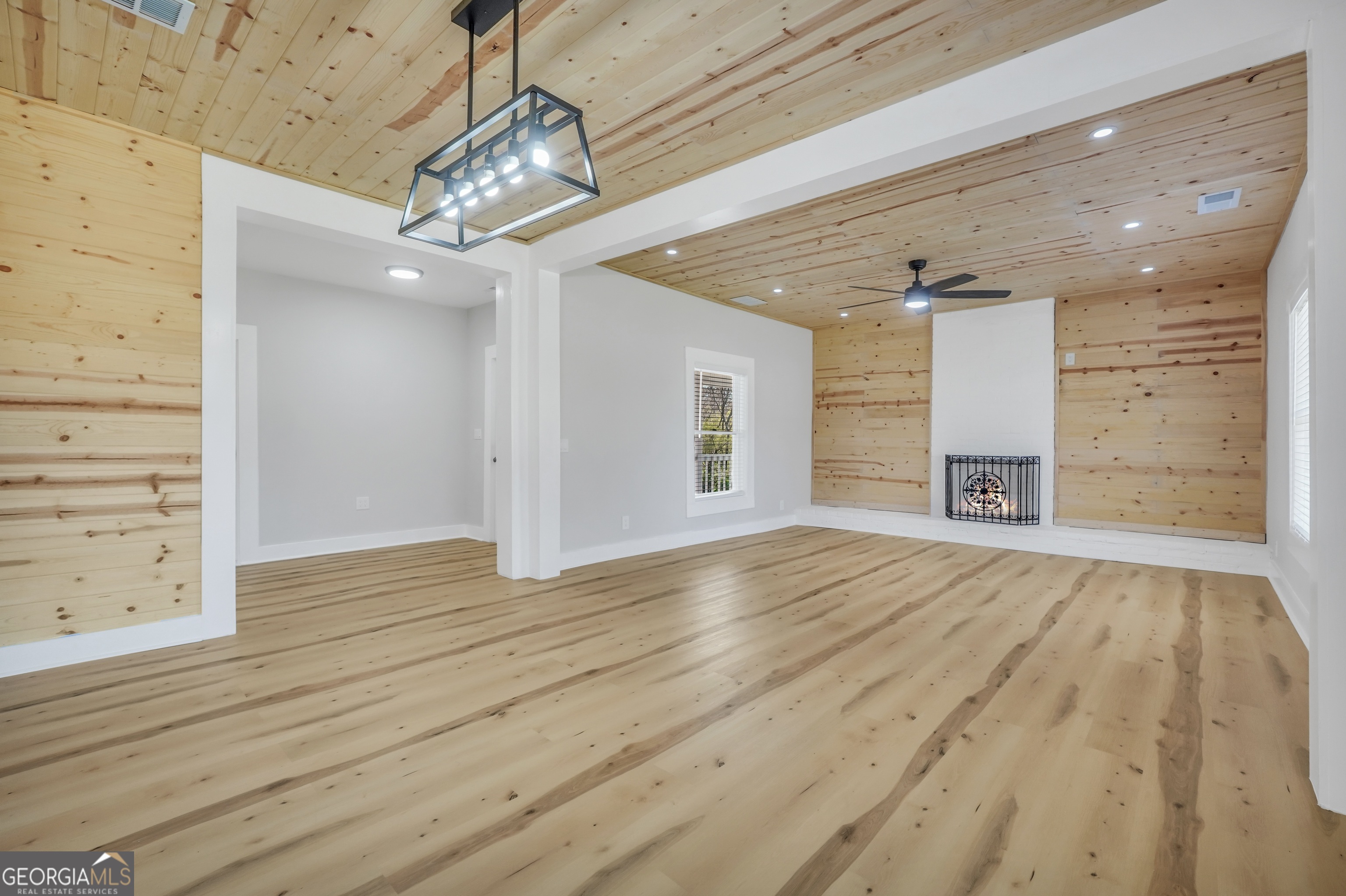 891 Crumbley Road