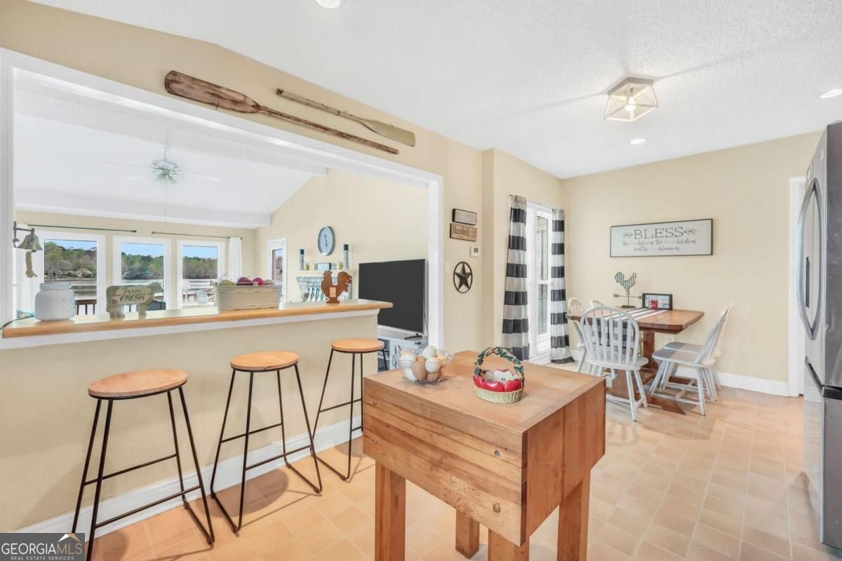 216 Deep Water Road
