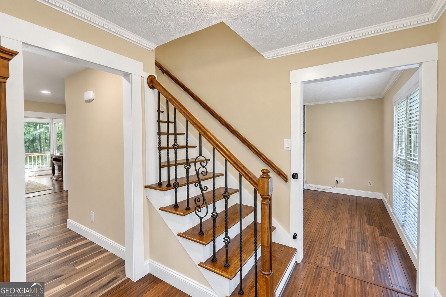 3655 Sugar Creek Lane SE