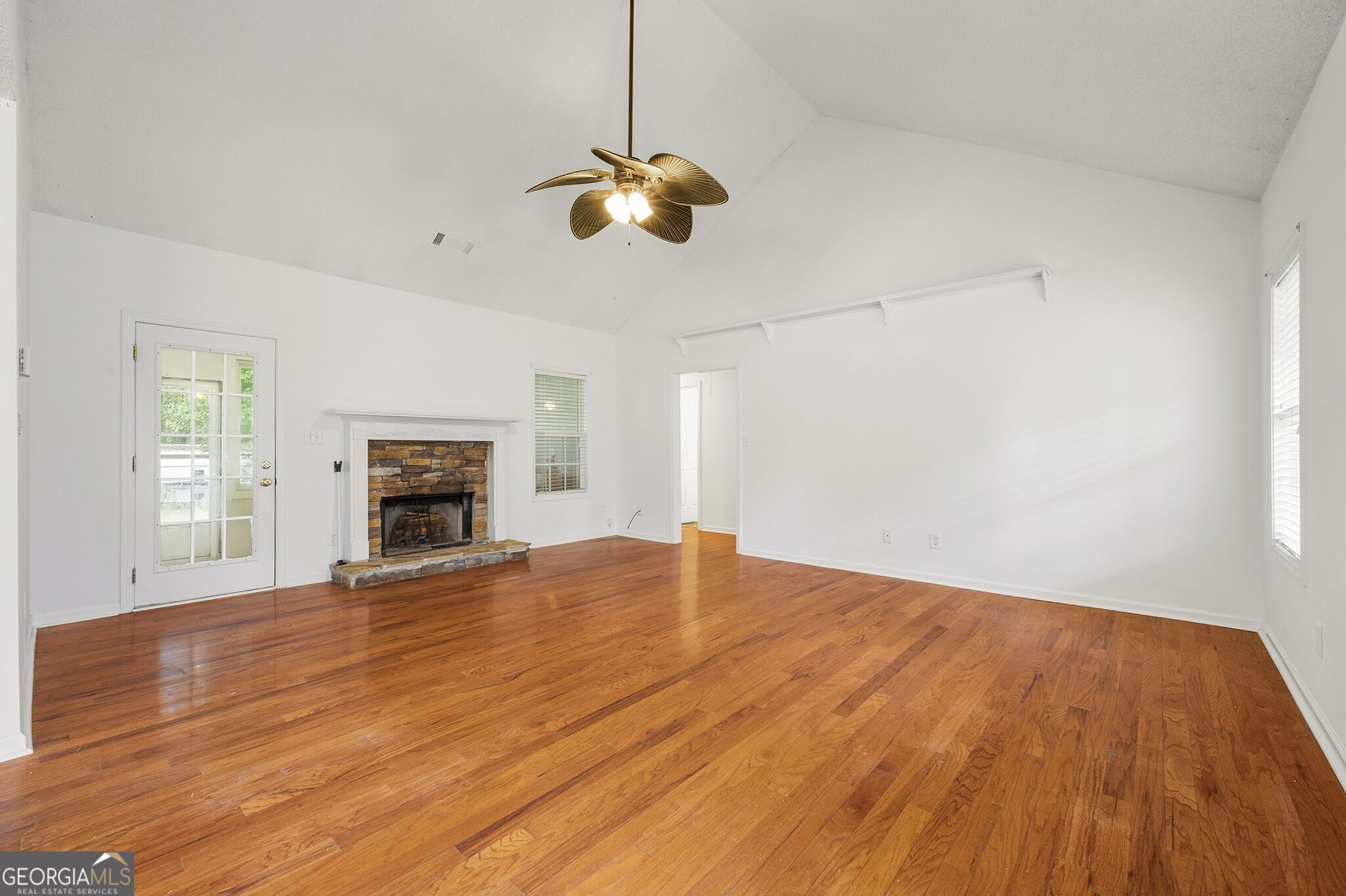 1231 Snapping Shoals Road