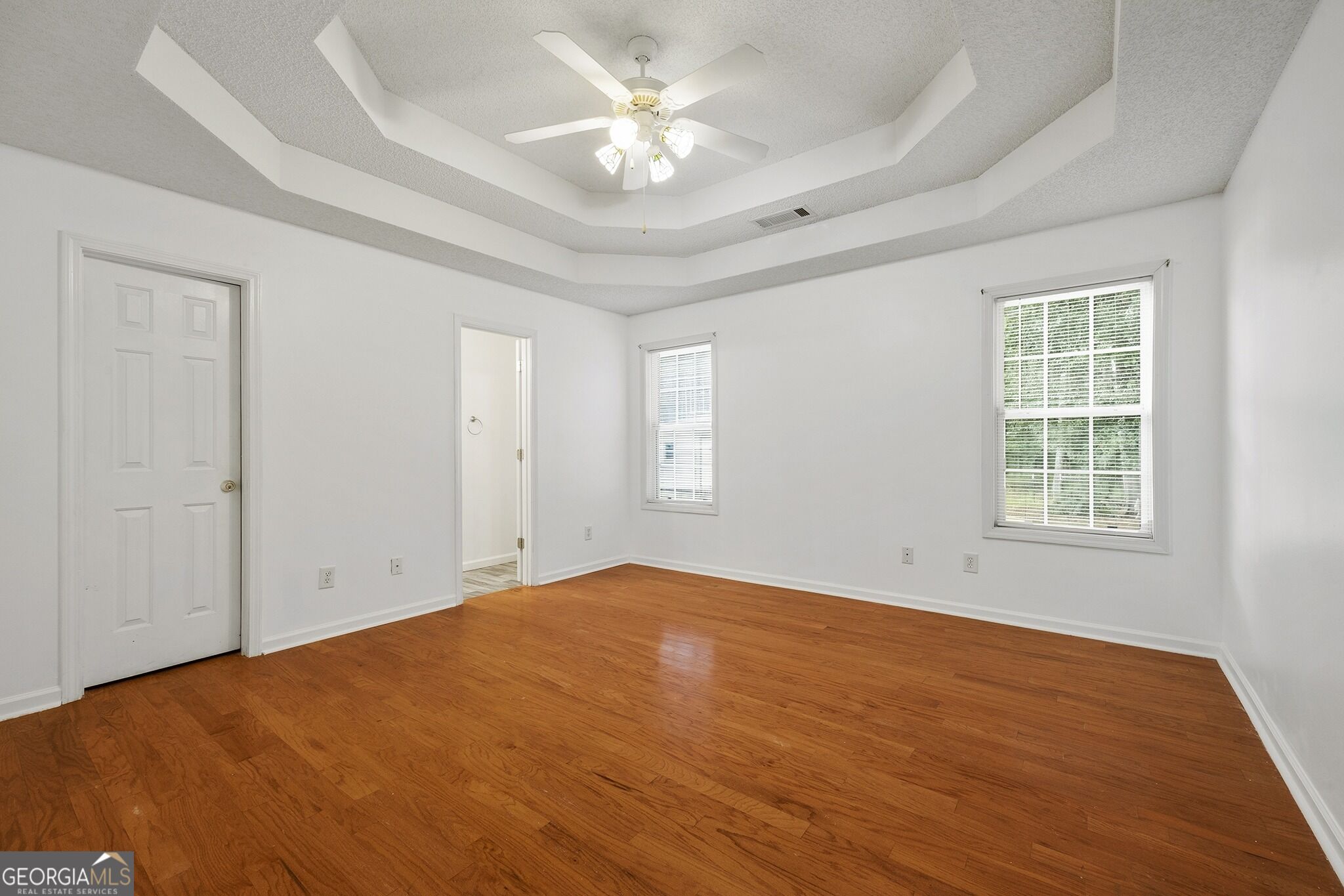 1231 Snapping Shoals Road