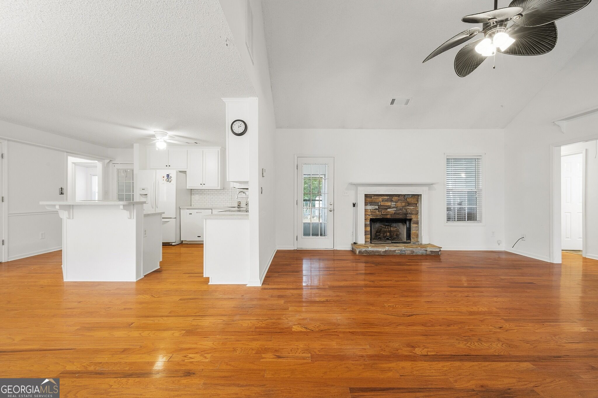 1231 Snapping Shoals Road