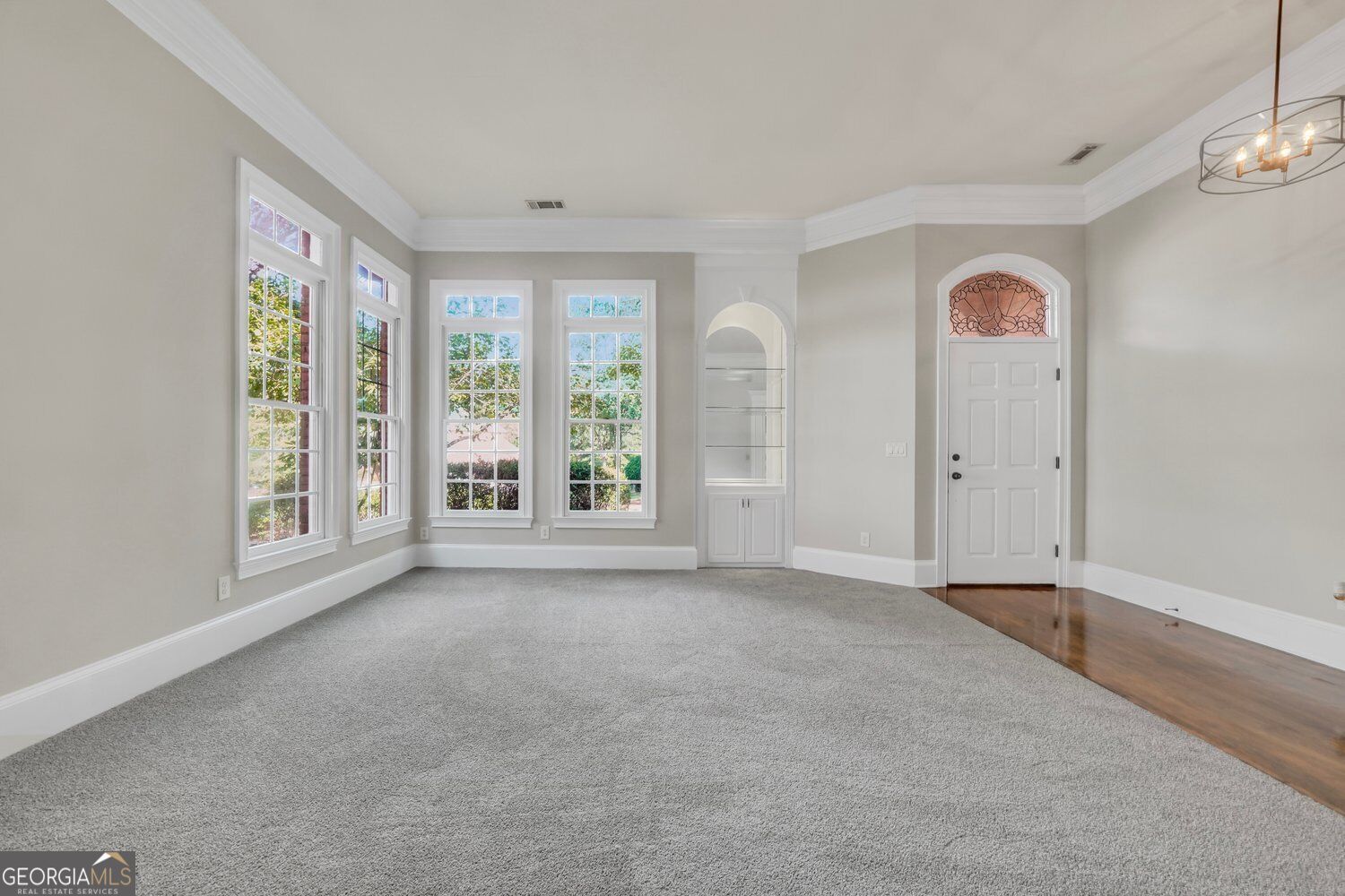 307 Montrose Drive