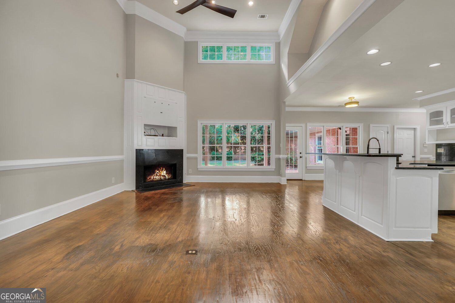 307 Montrose Drive