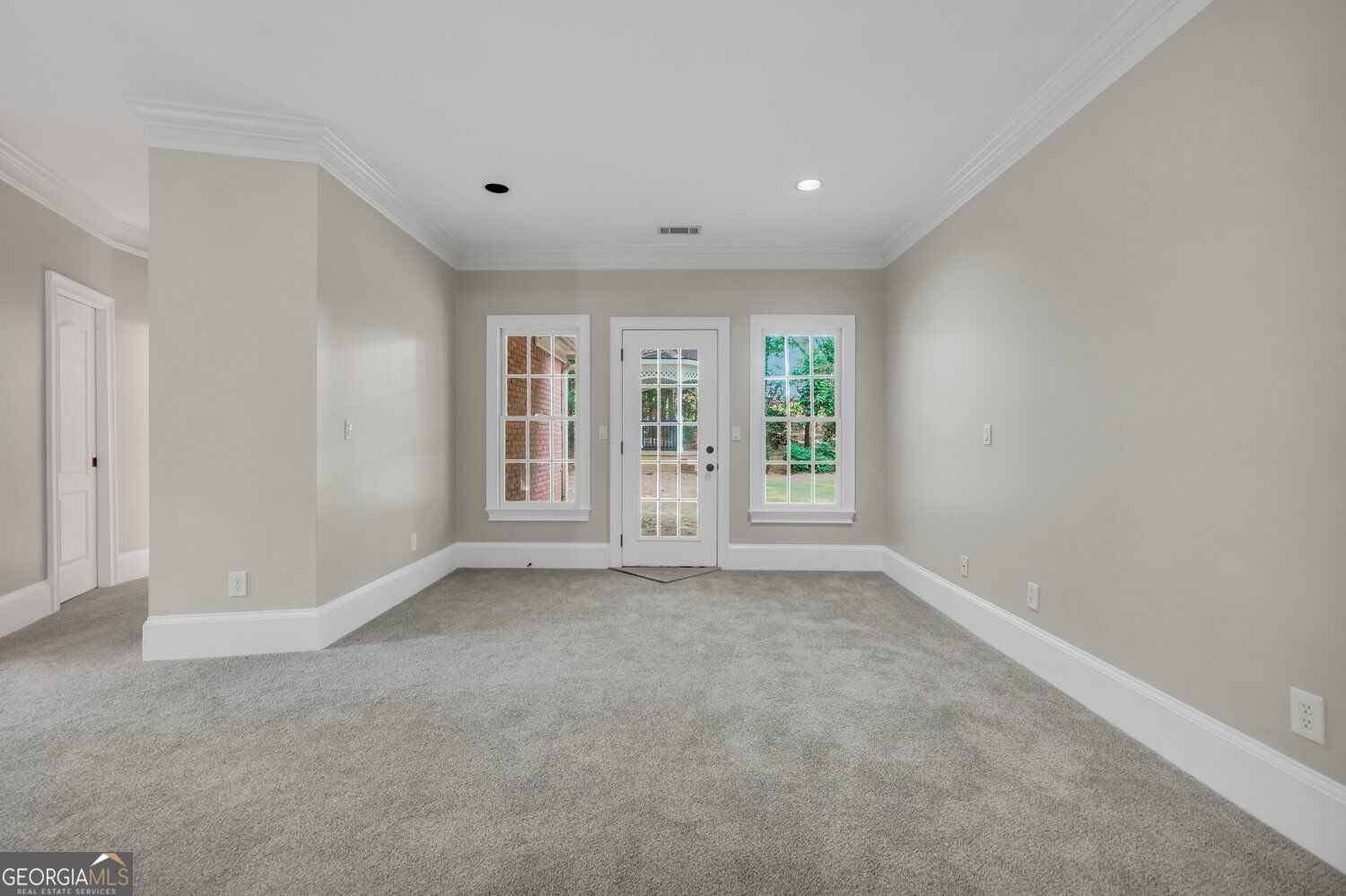 307 Montrose Drive