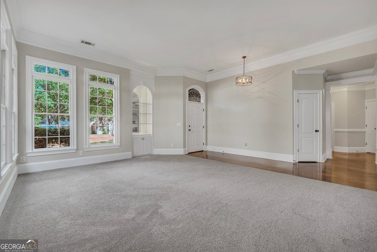 307 Montrose Drive