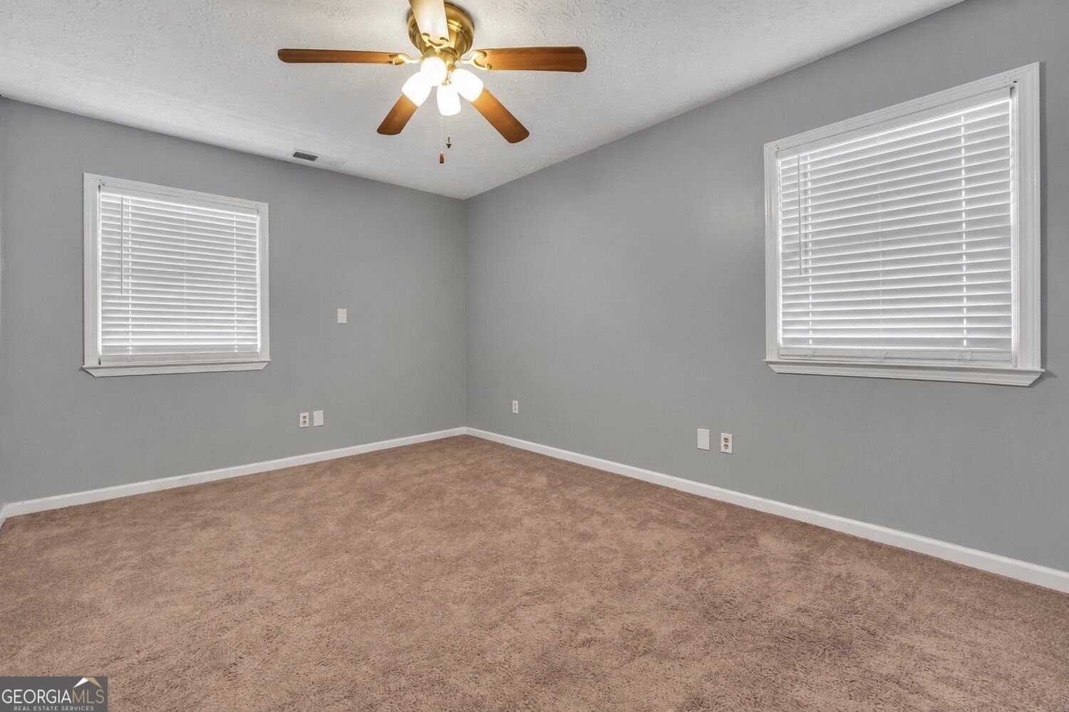 105 Overlook Drive