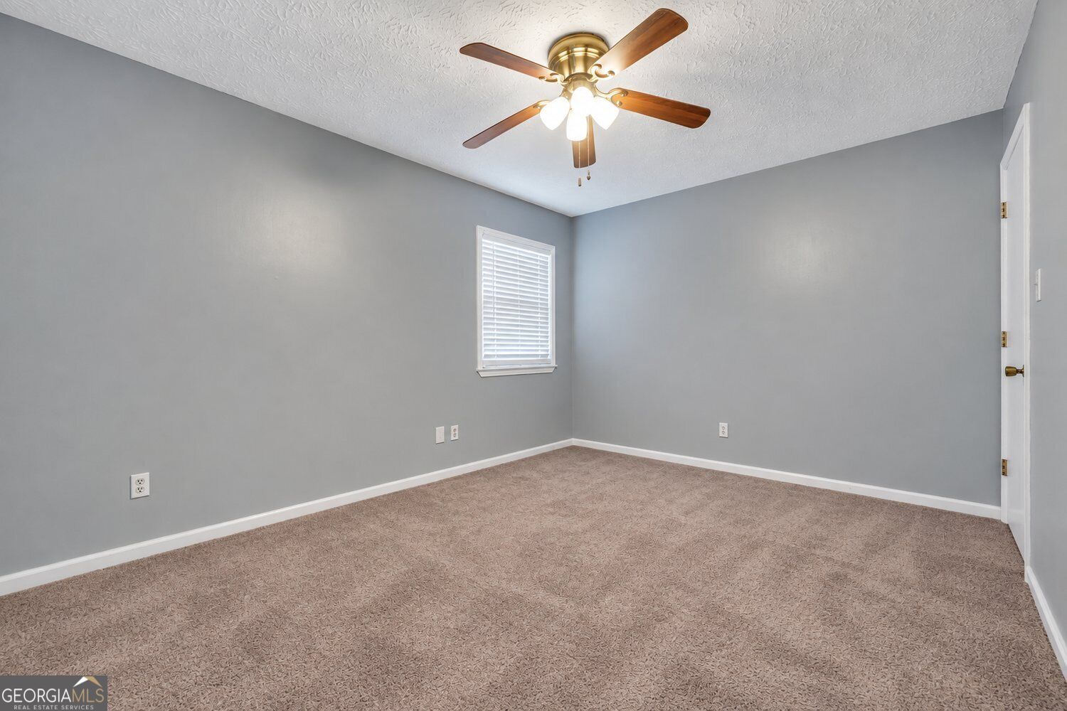 105 Overlook Drive