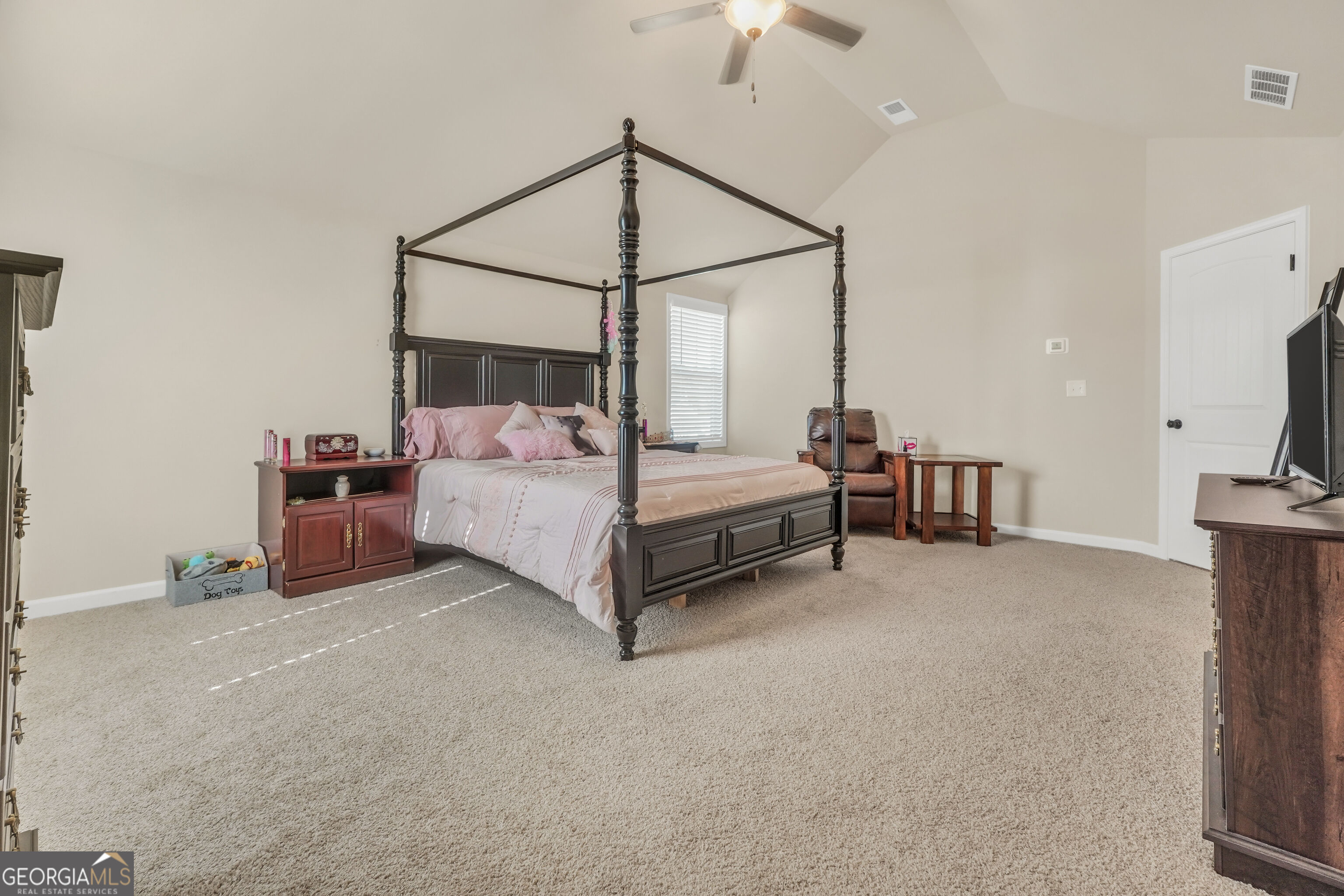 102 Douglas Fir Drive