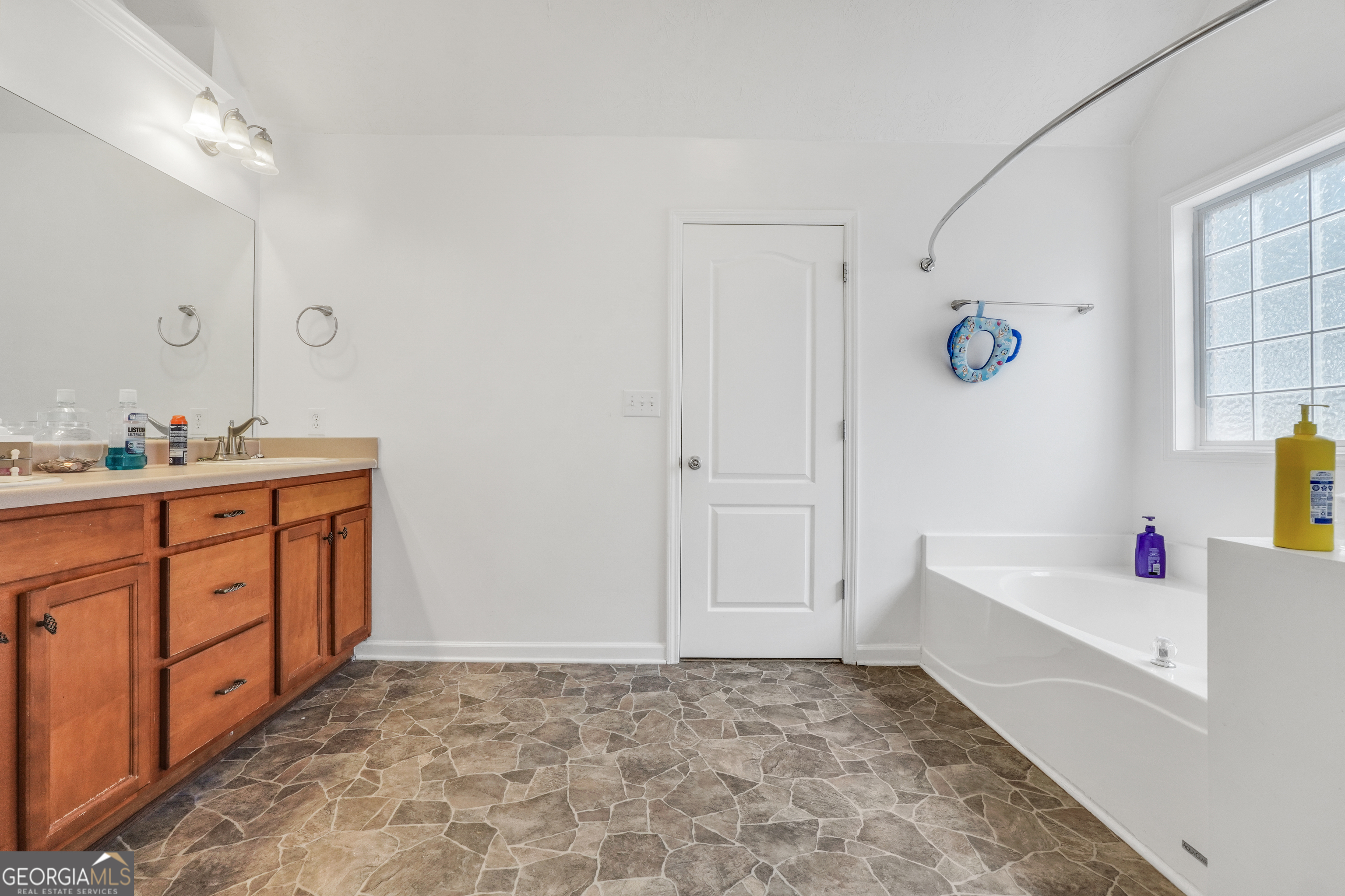 9017 Aldbury Drive