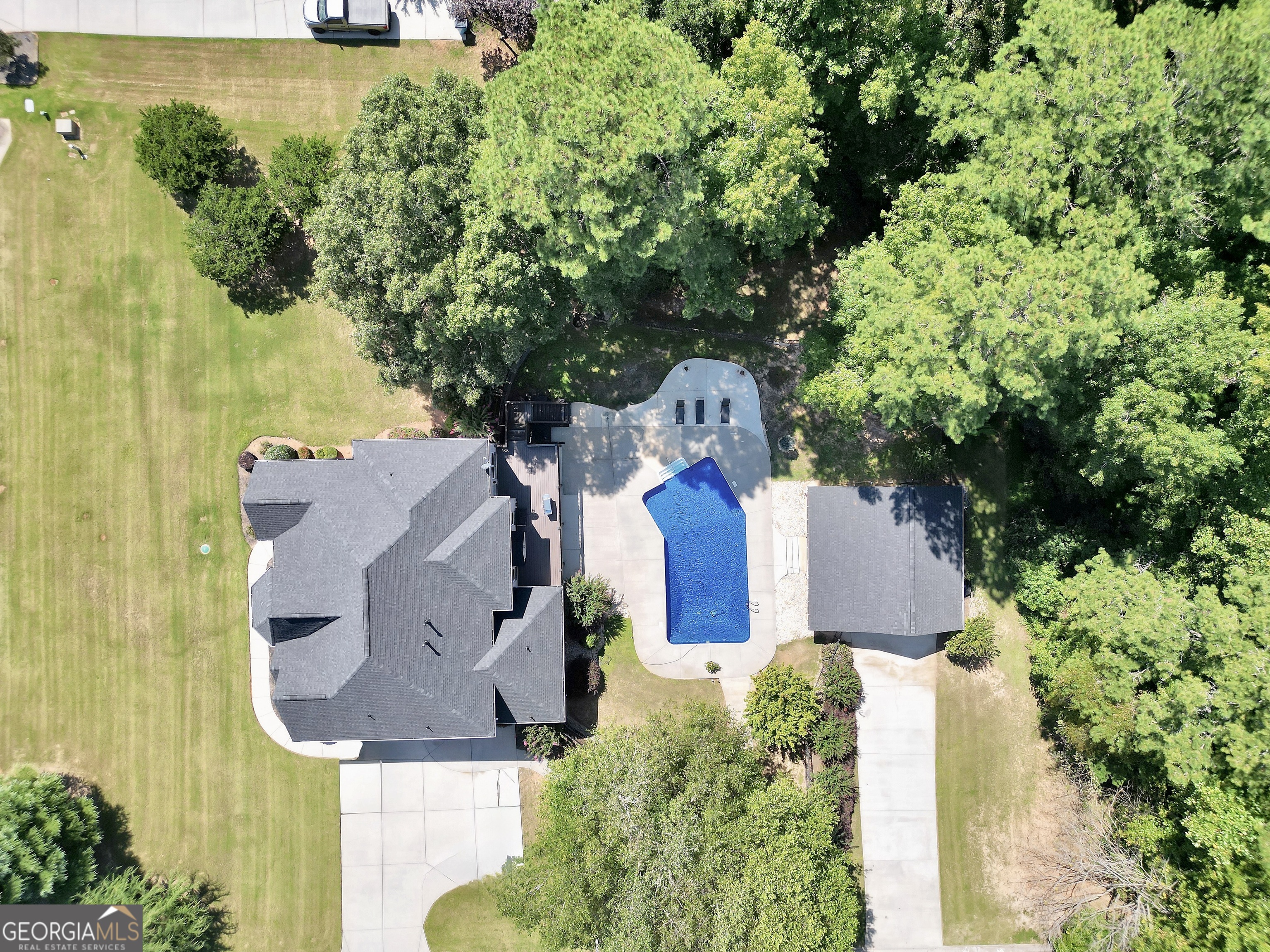 1202 Persimmon Way