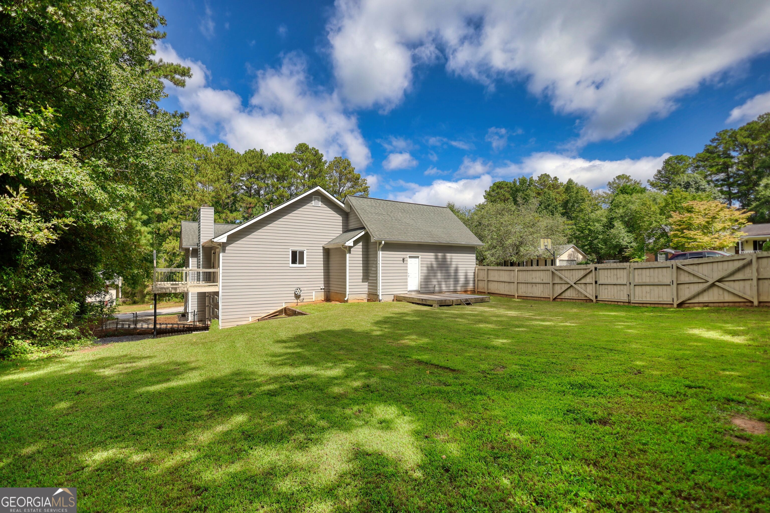 4302 Derbyshire Trace SE