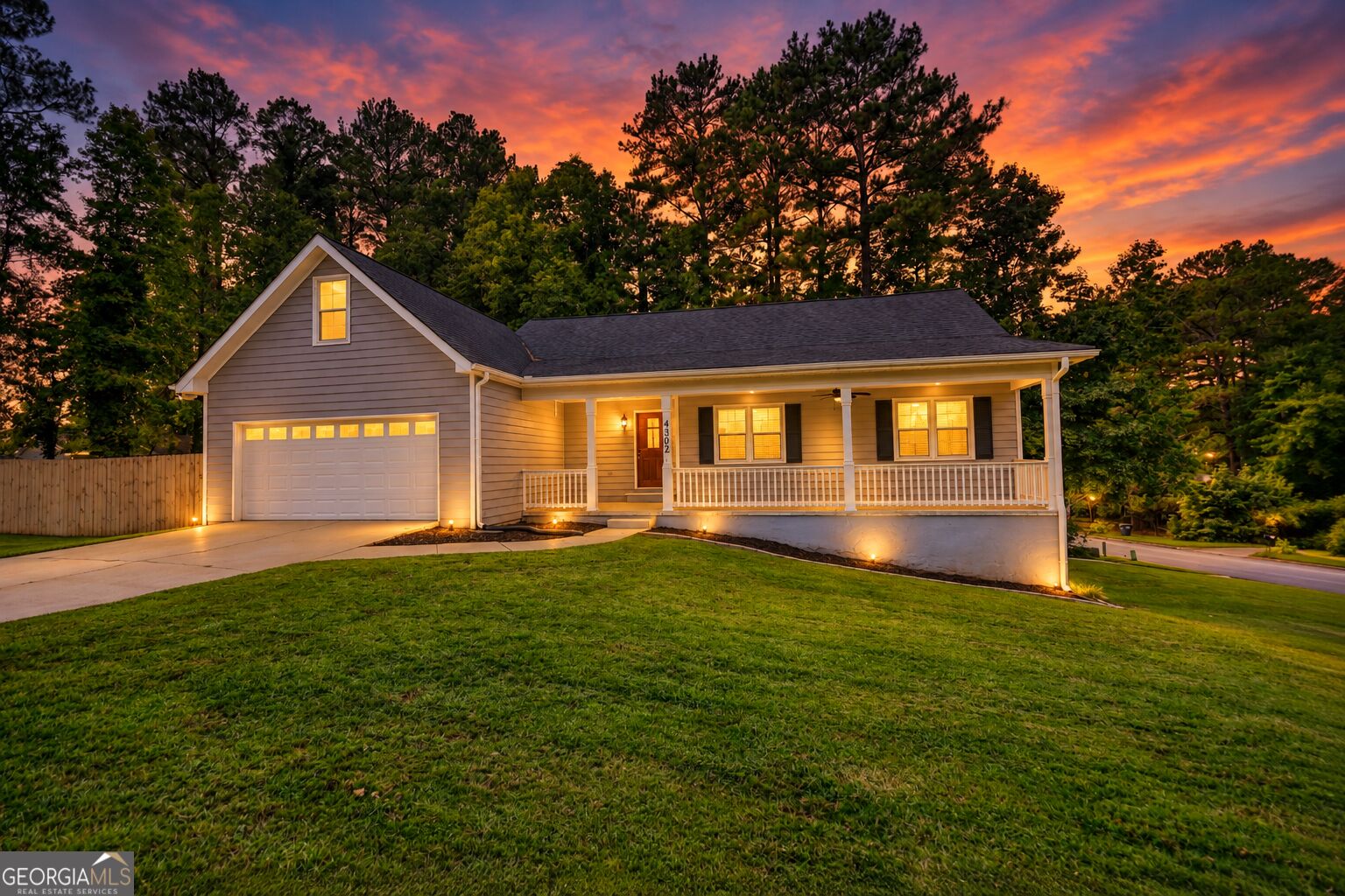 4302 Derbyshire Trace SE