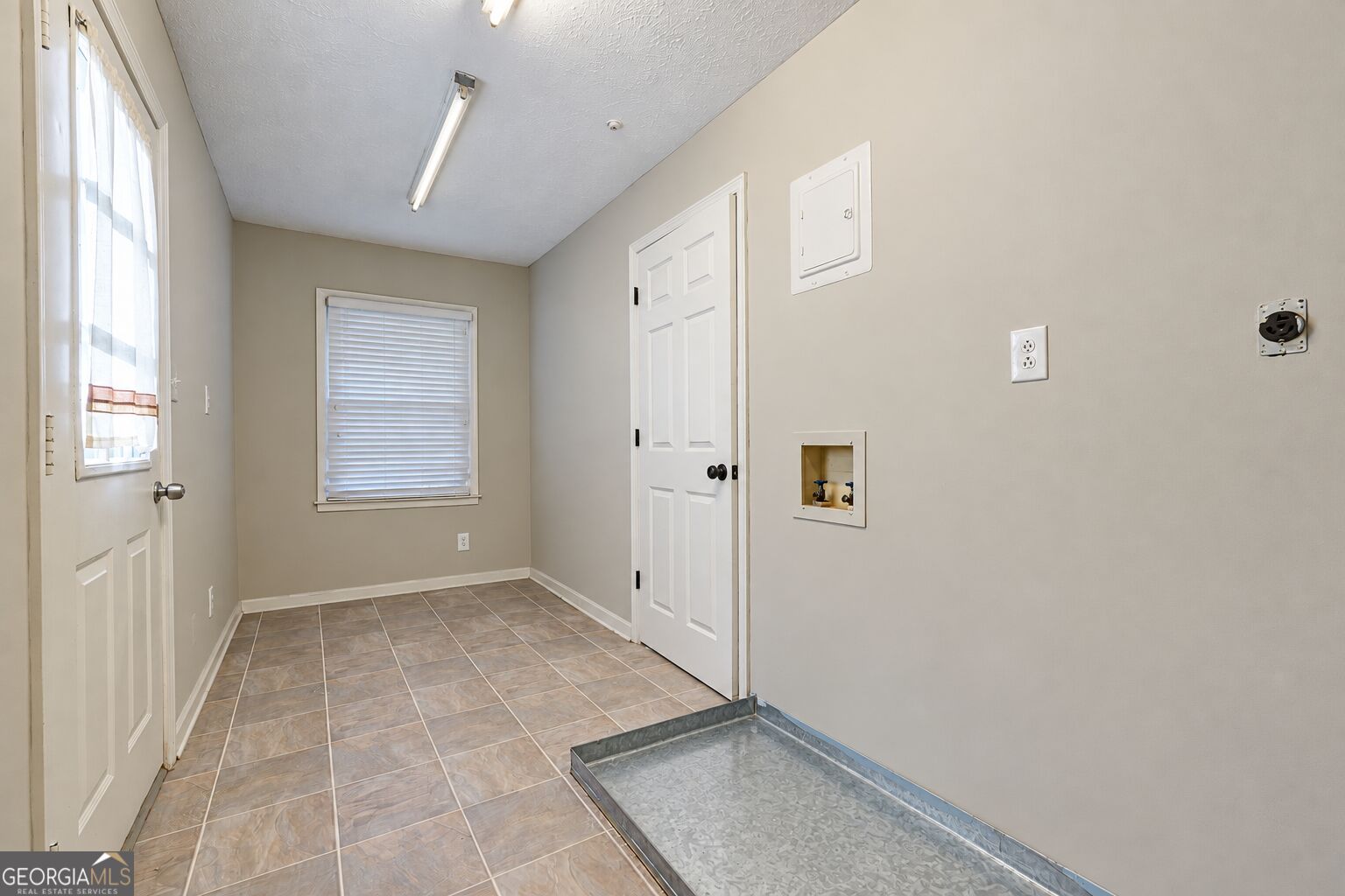 2058 Graham Road