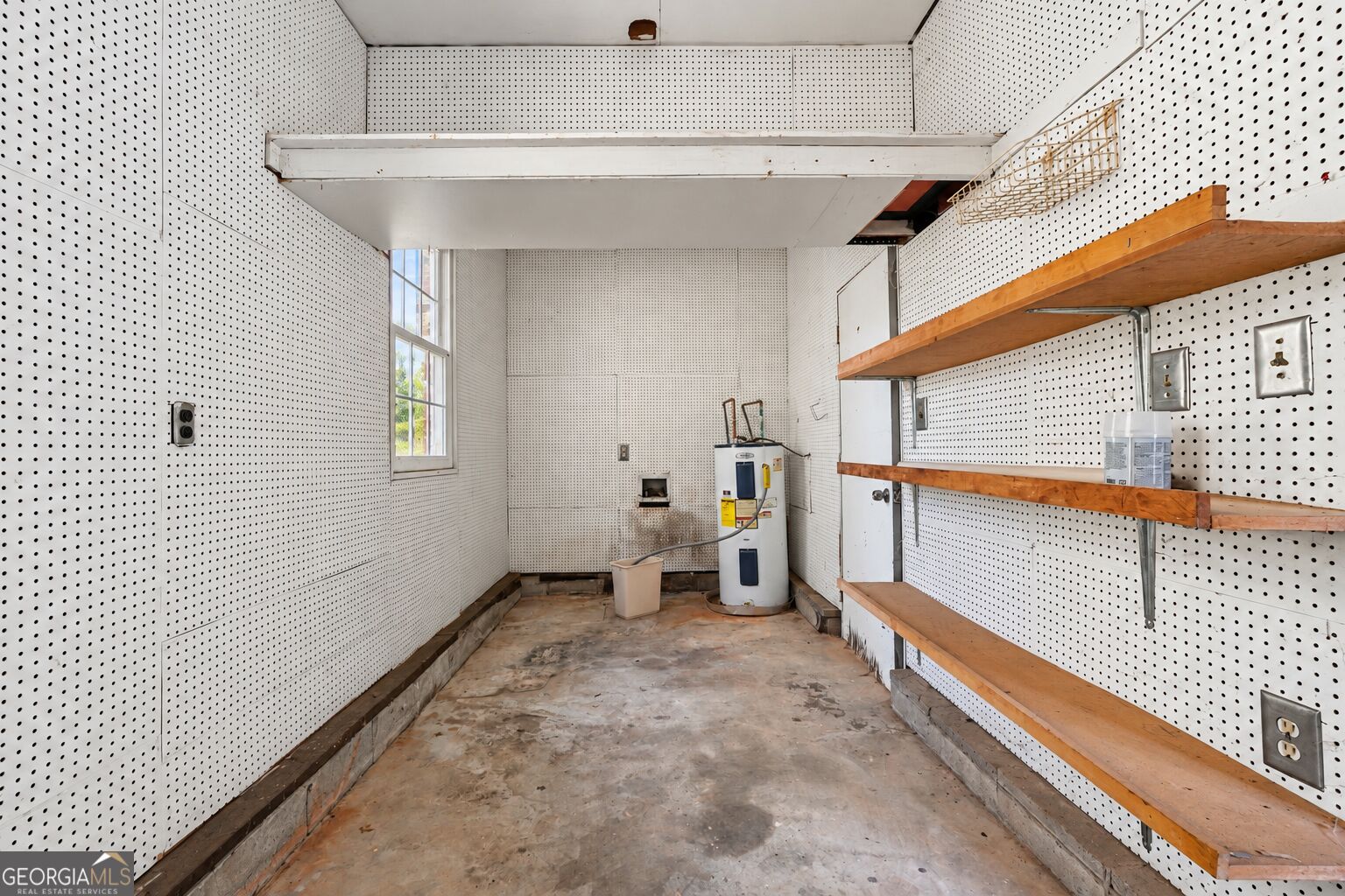 2058 Graham Road