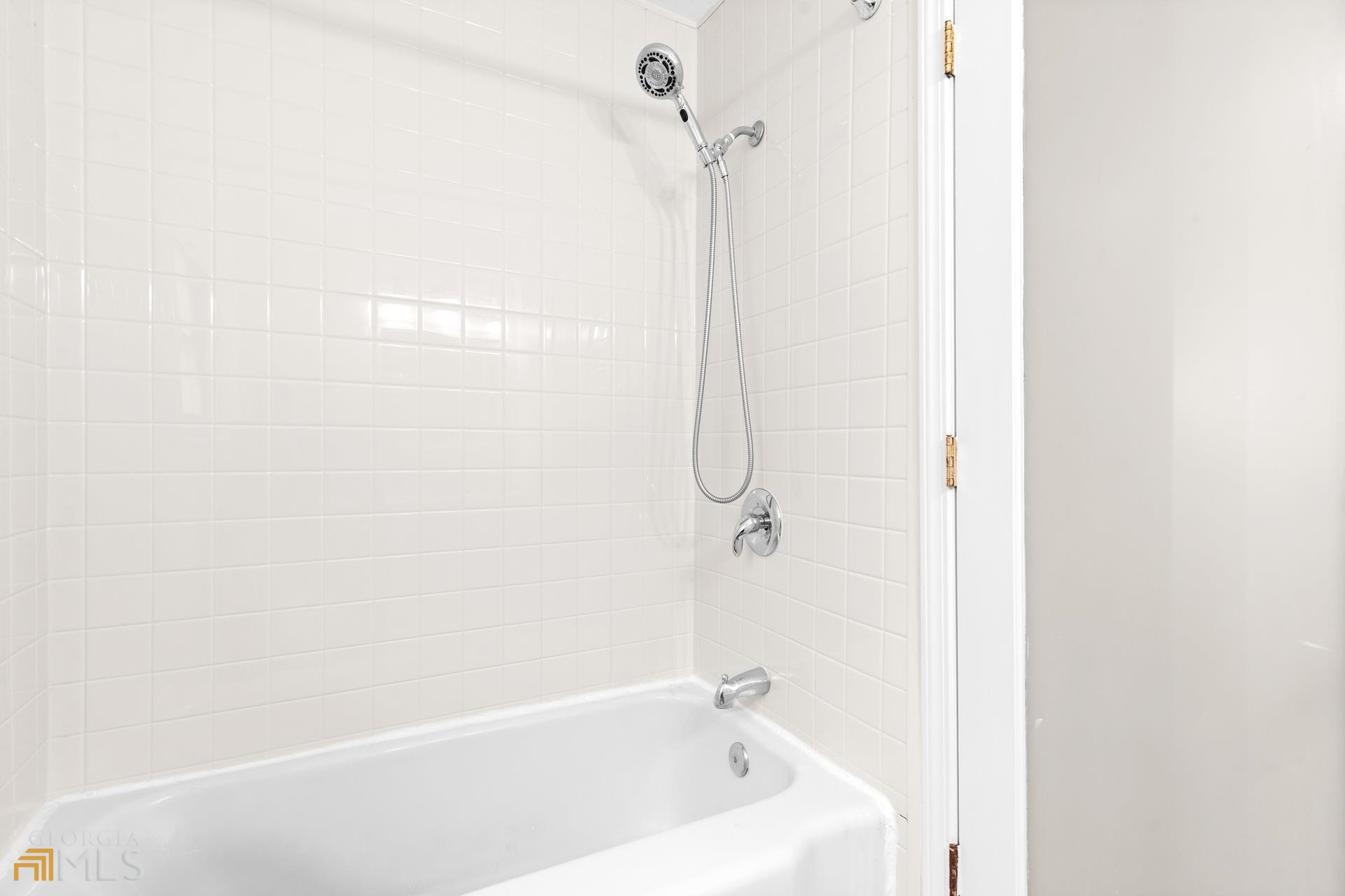 1284 Piedmont Avenue