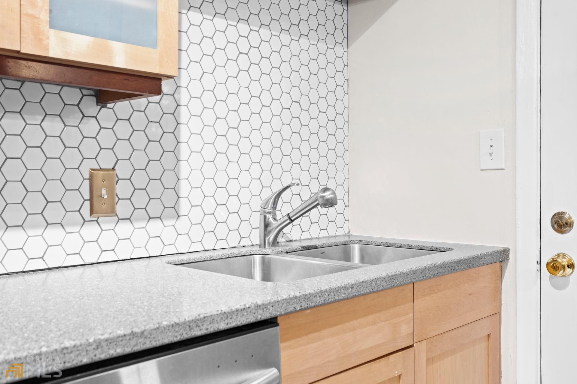 1284 Piedmont Avenue