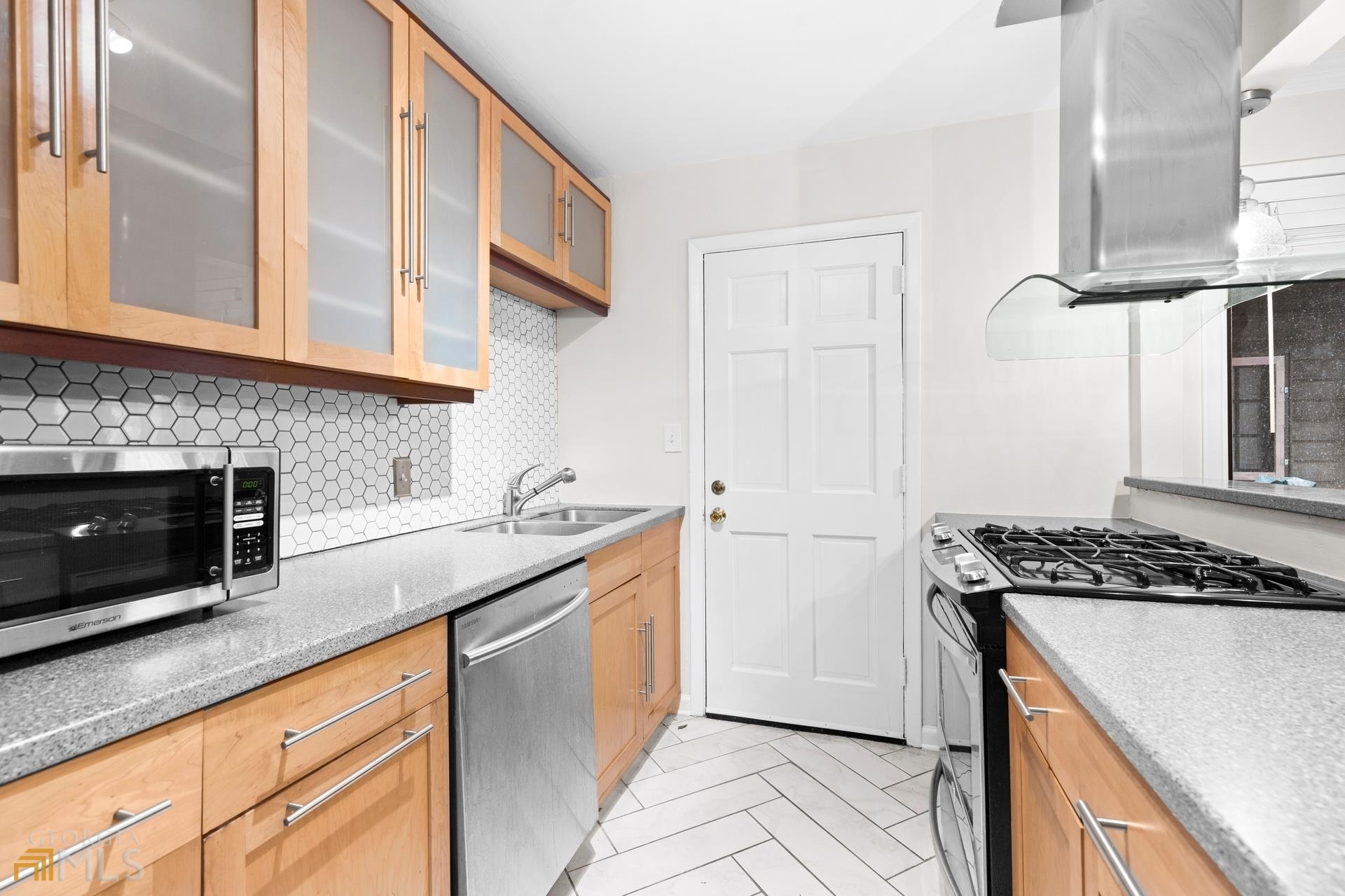 1284 Piedmont Avenue