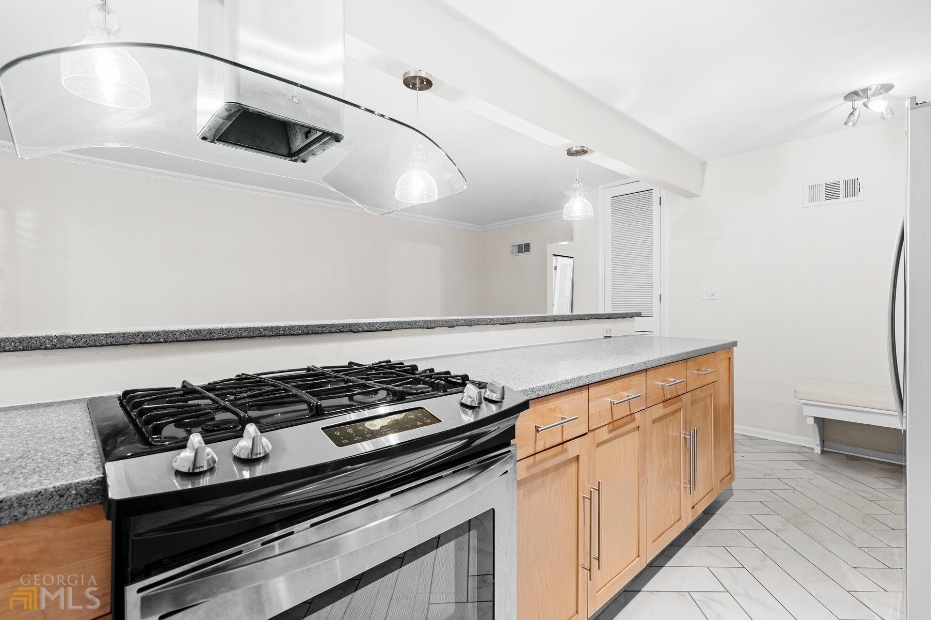 1284 Piedmont Avenue