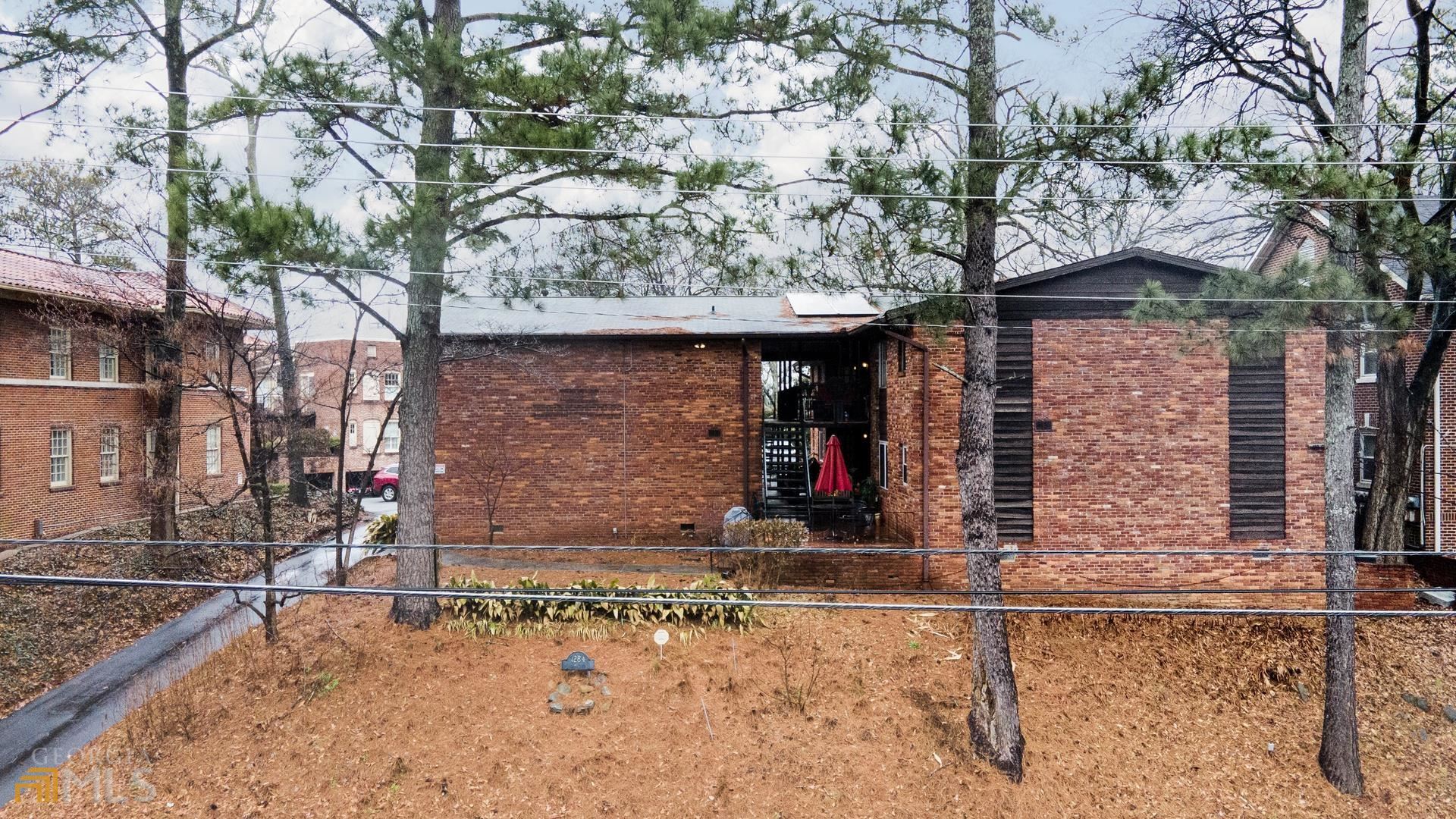 1284 Piedmont Avenue