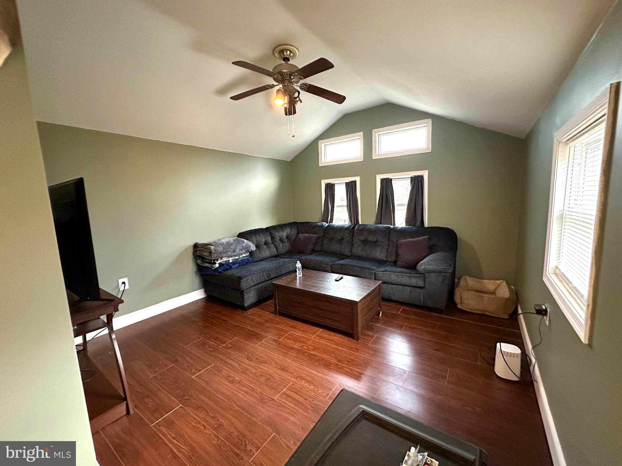 569 Trumbauersville Rd