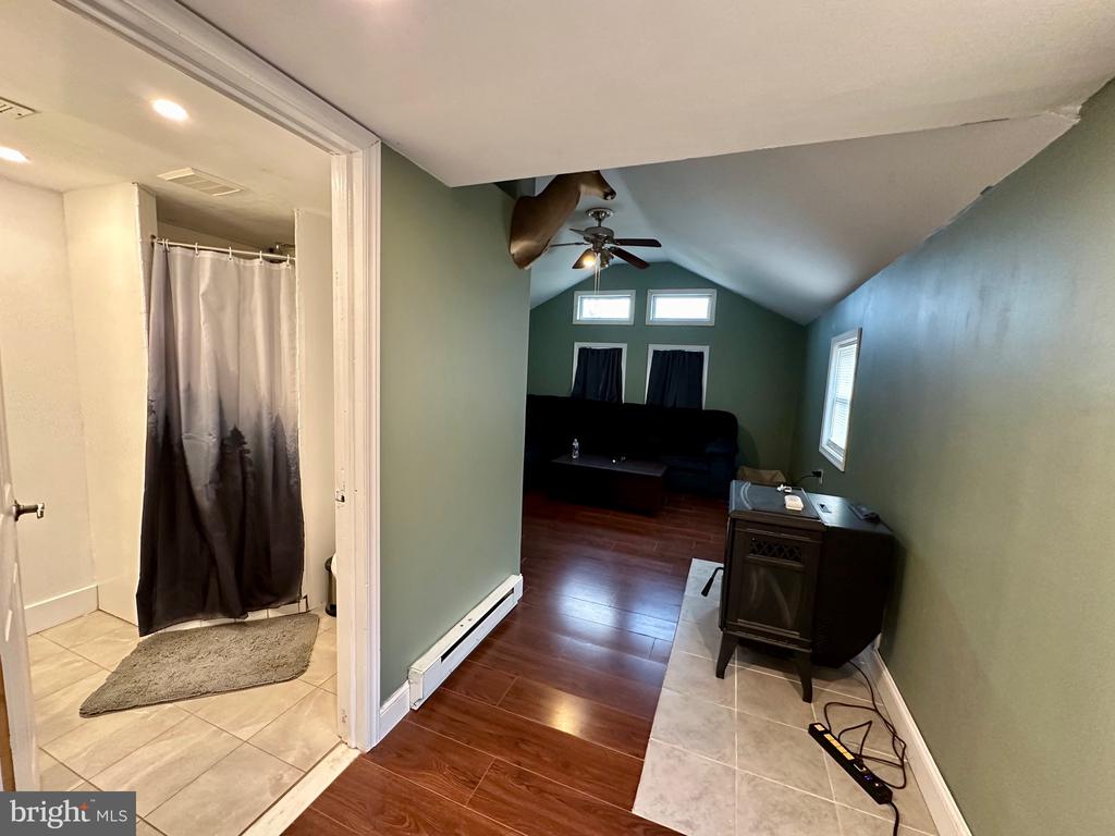 569 Trumbauersville Rd