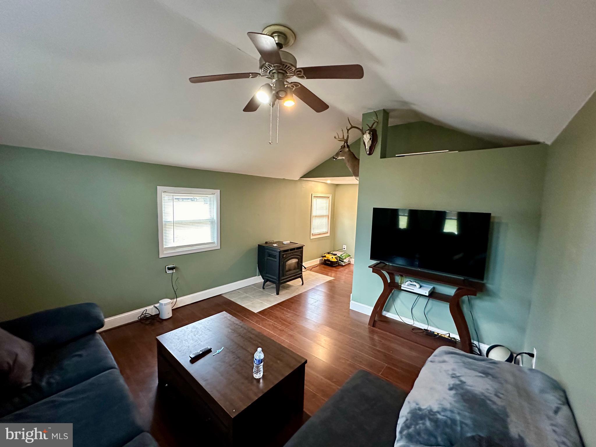 569 Trumbauersville Rd
