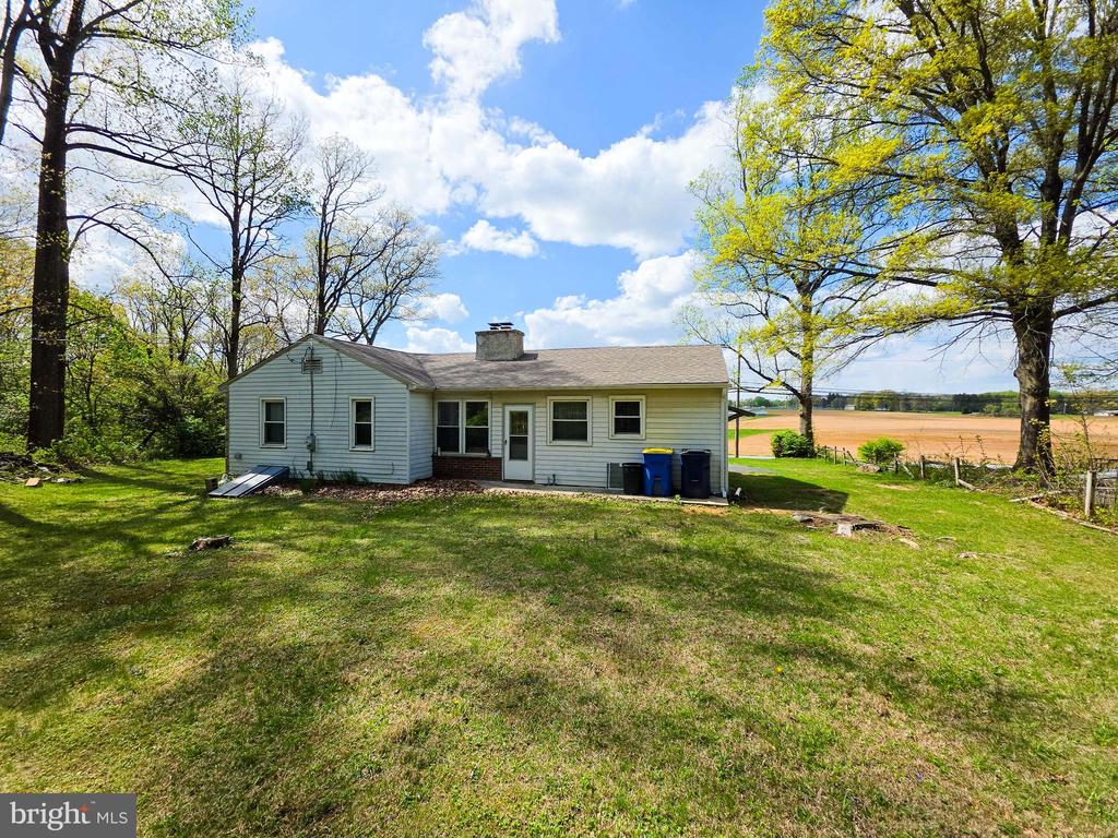 624 SADSBURY ROAD