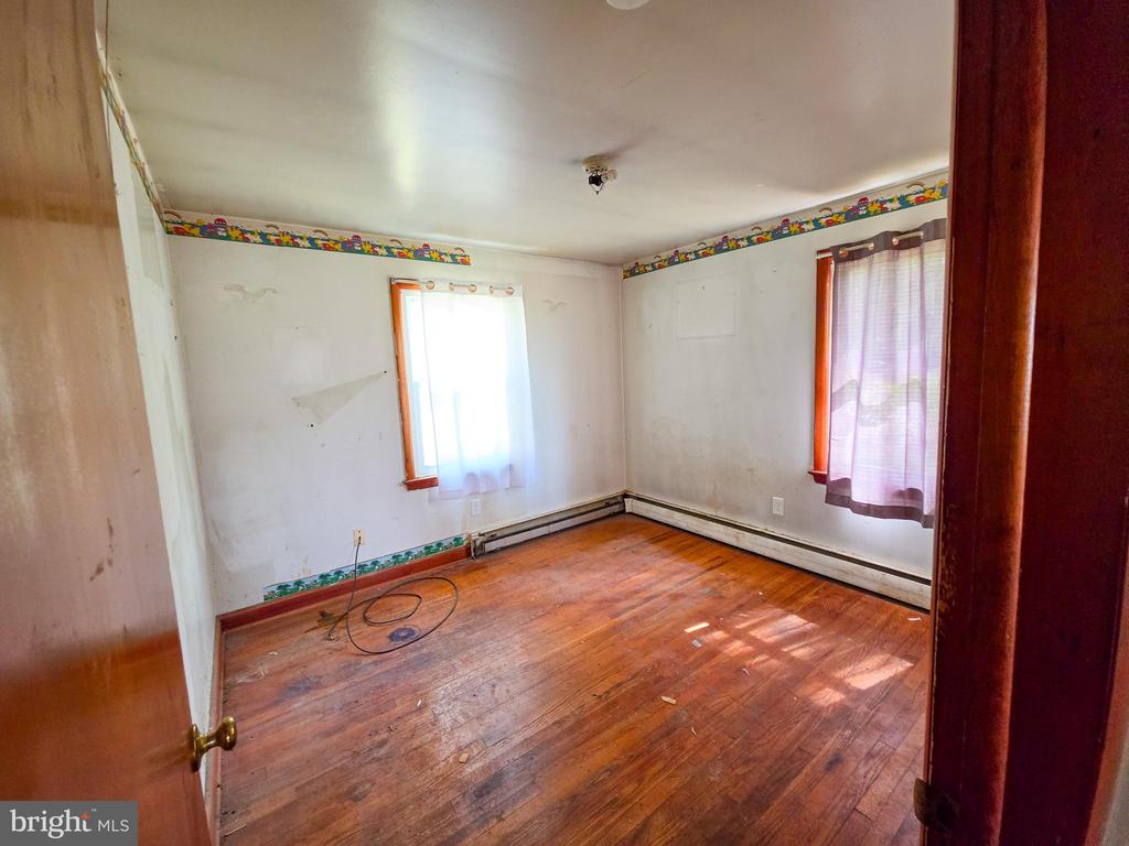 624 SADSBURY ROAD