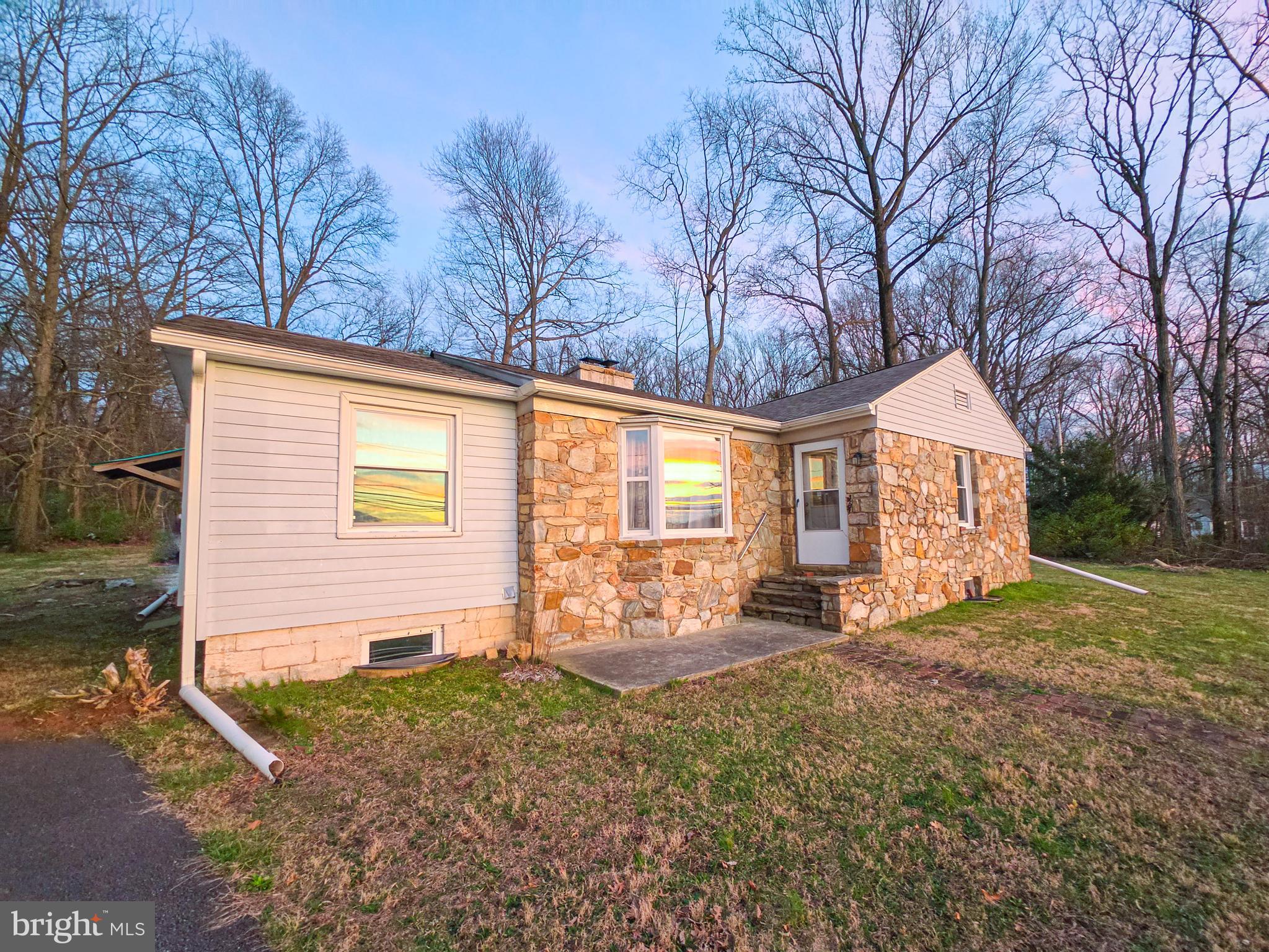 624 SADSBURY ROAD