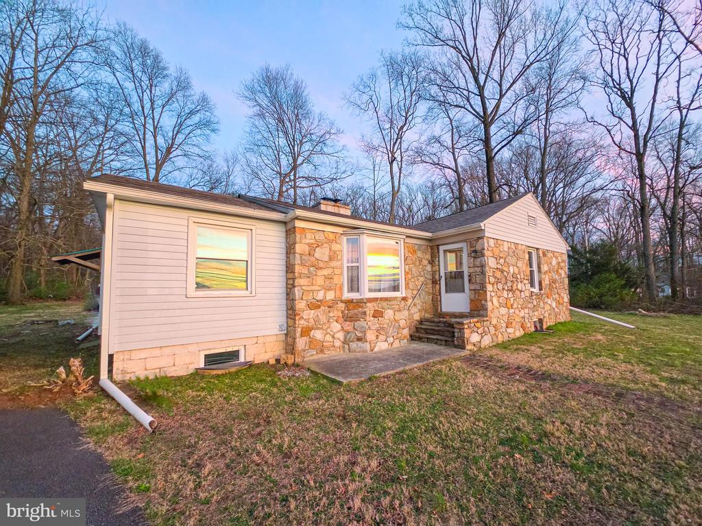 624 SADSBURY ROAD